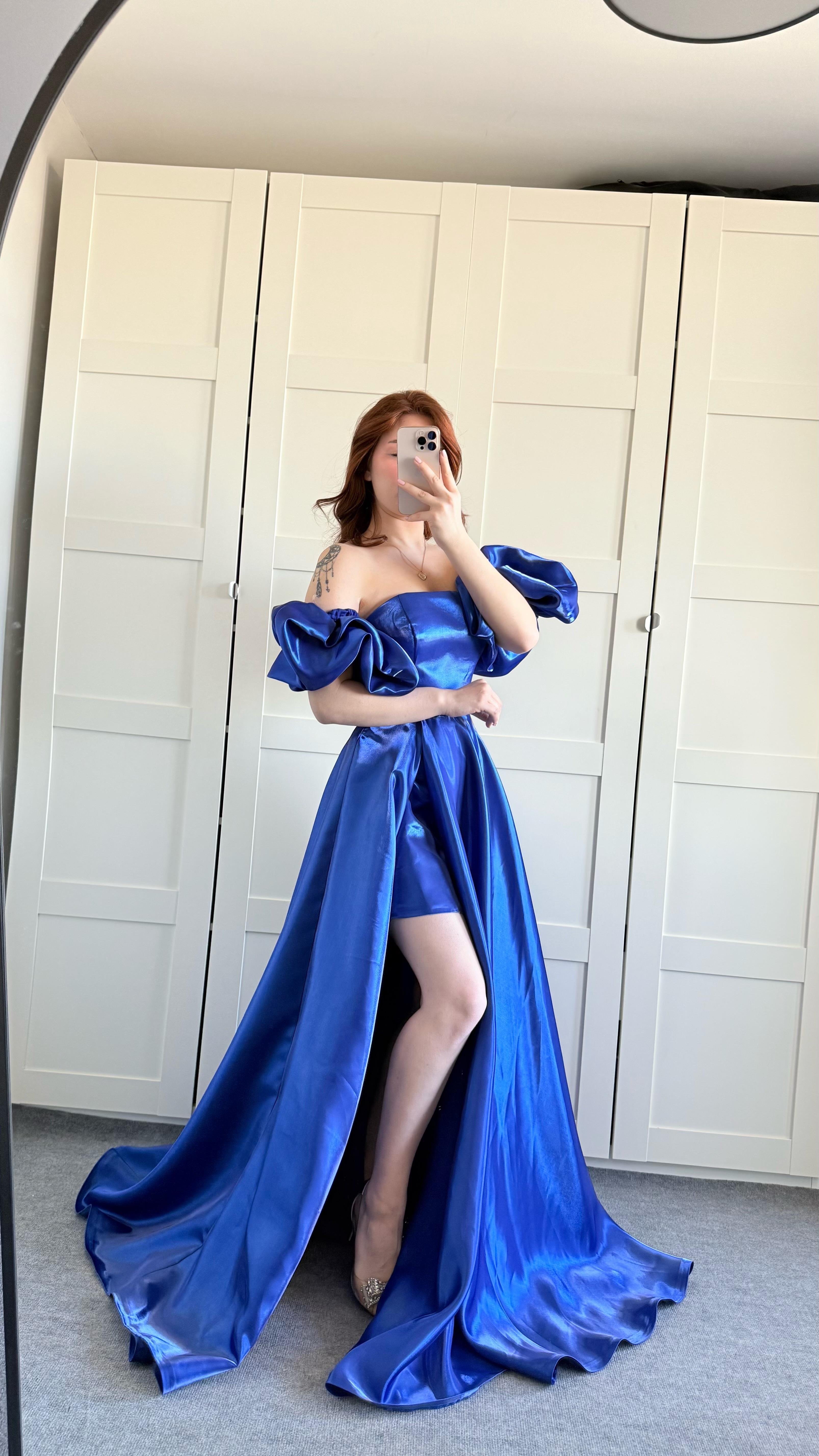 Barbie princess Abiye Saks Mavisi 