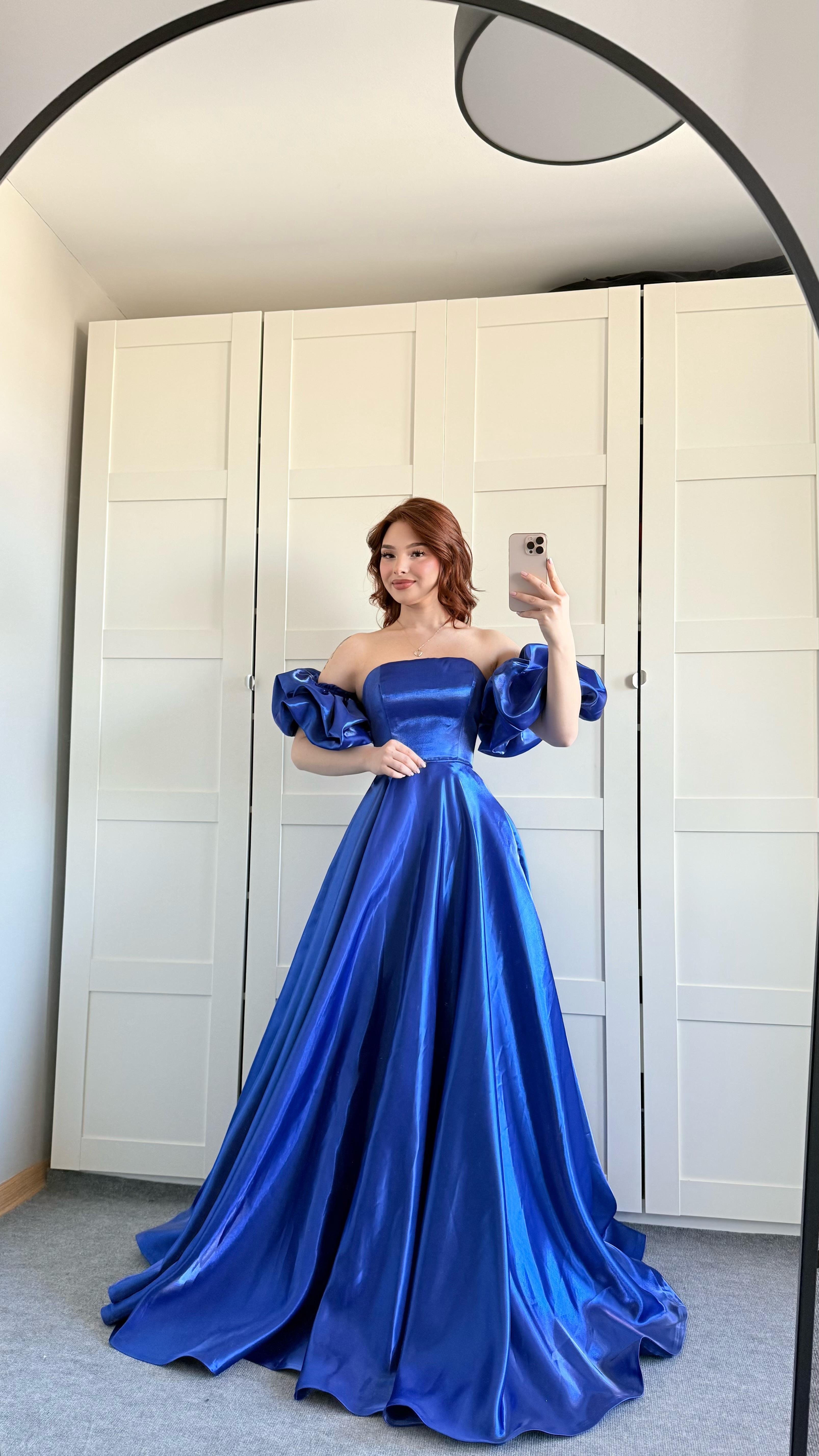 Barbie princess Abiye Saks Mavisi 