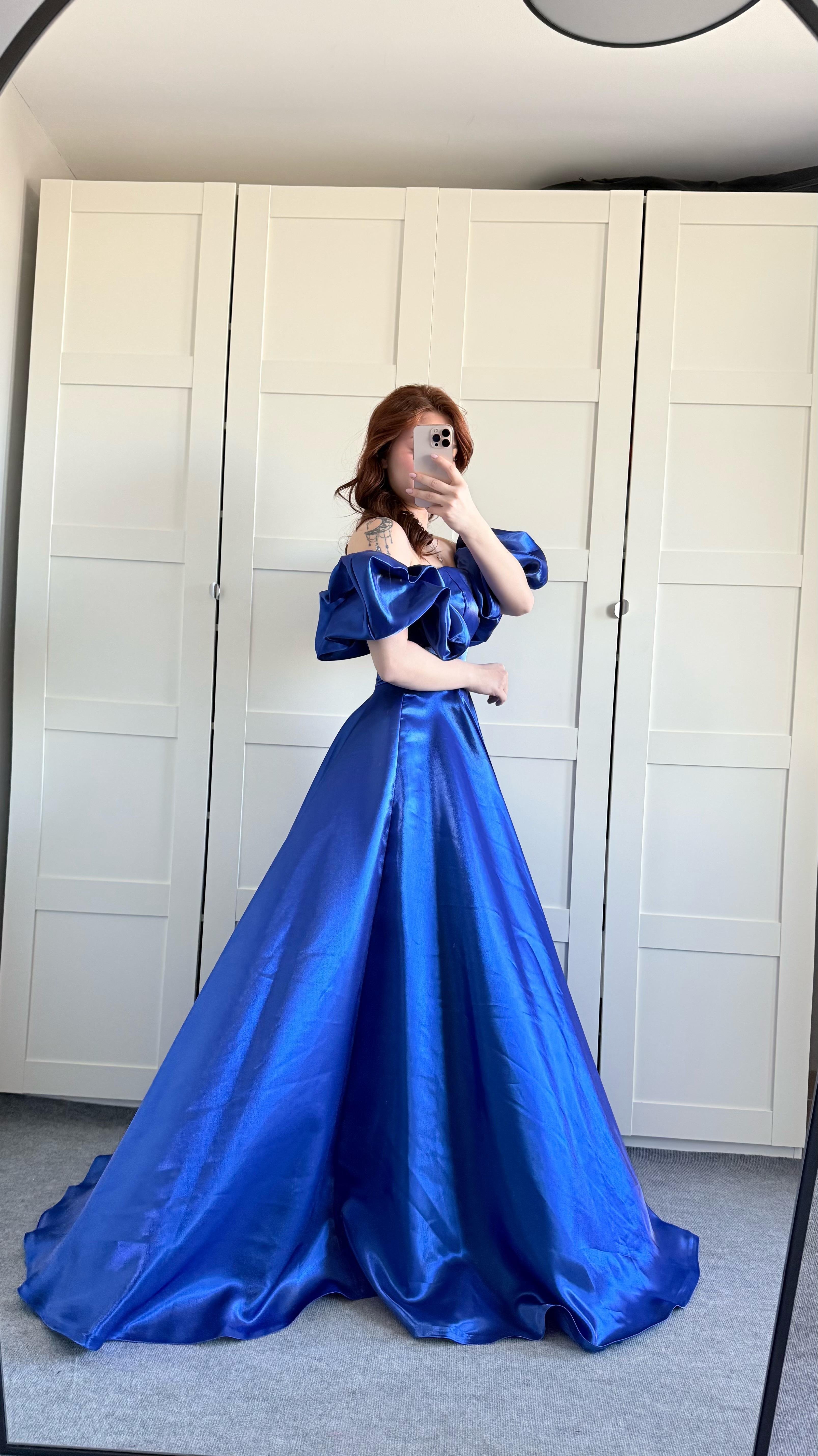 Barbie princess Abiye Saks Mavisi 