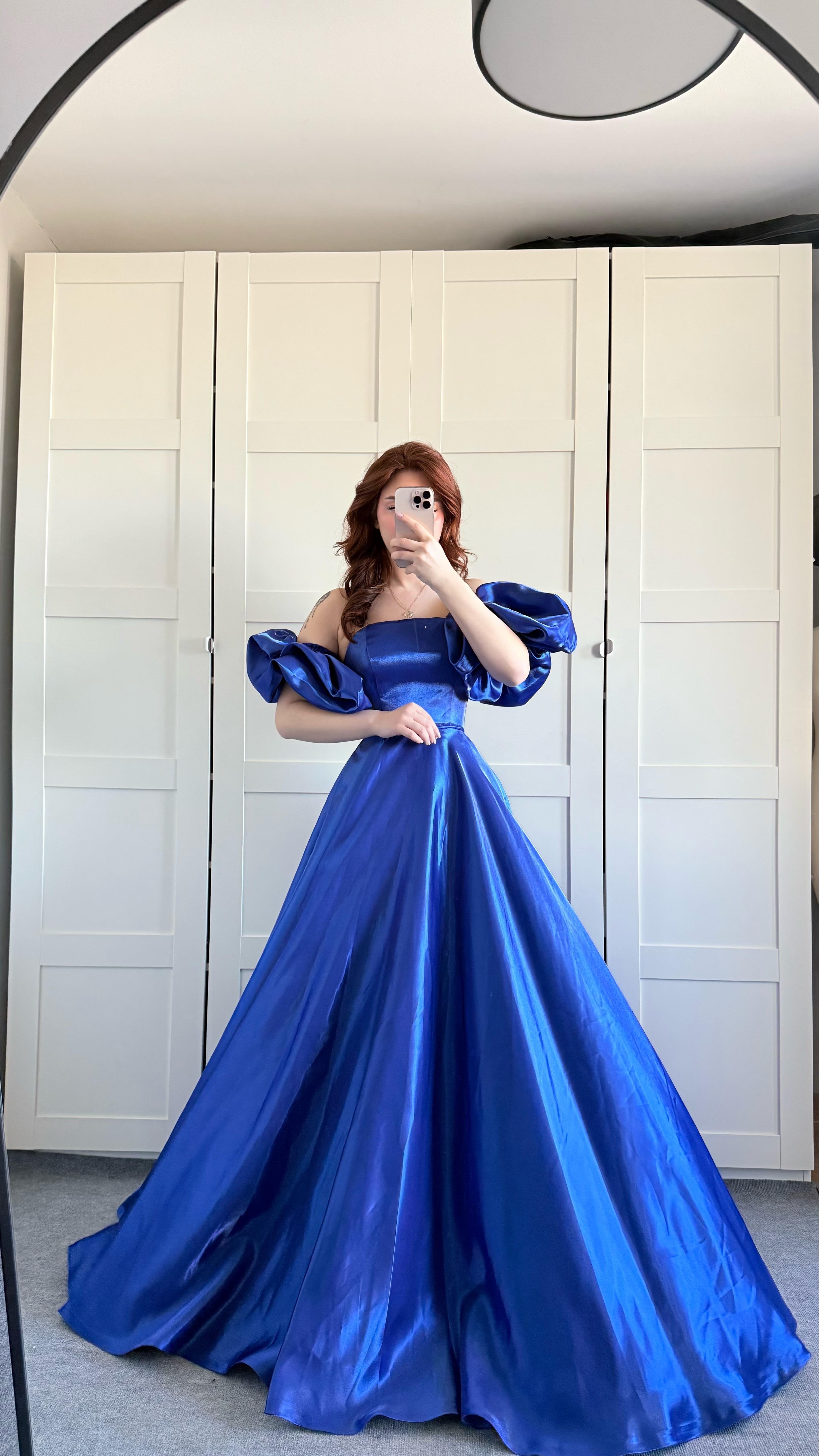 Barbie princess Abiye Saks Mavisi 