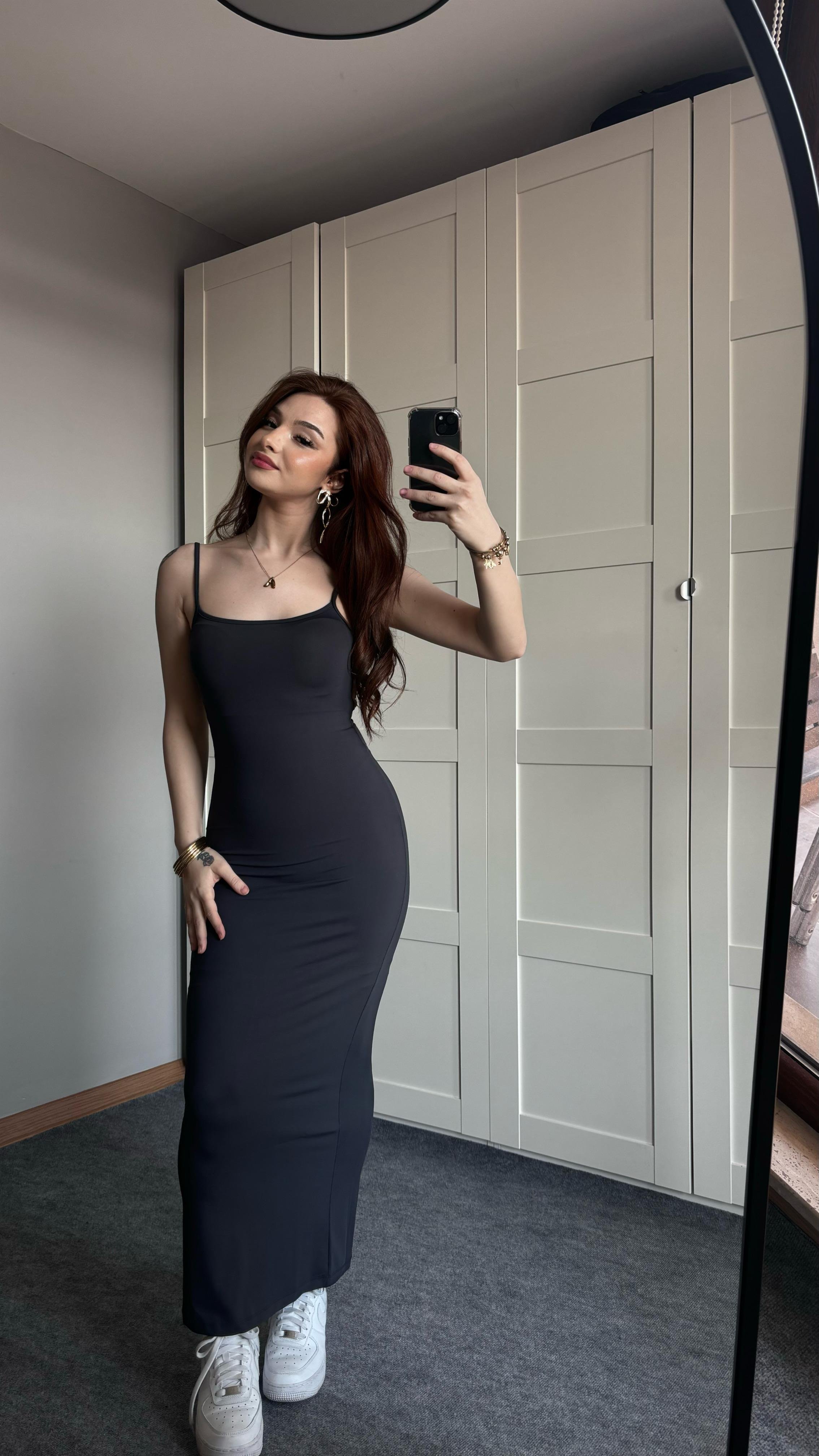 Basıc Askılı Uzun Gri Elbise