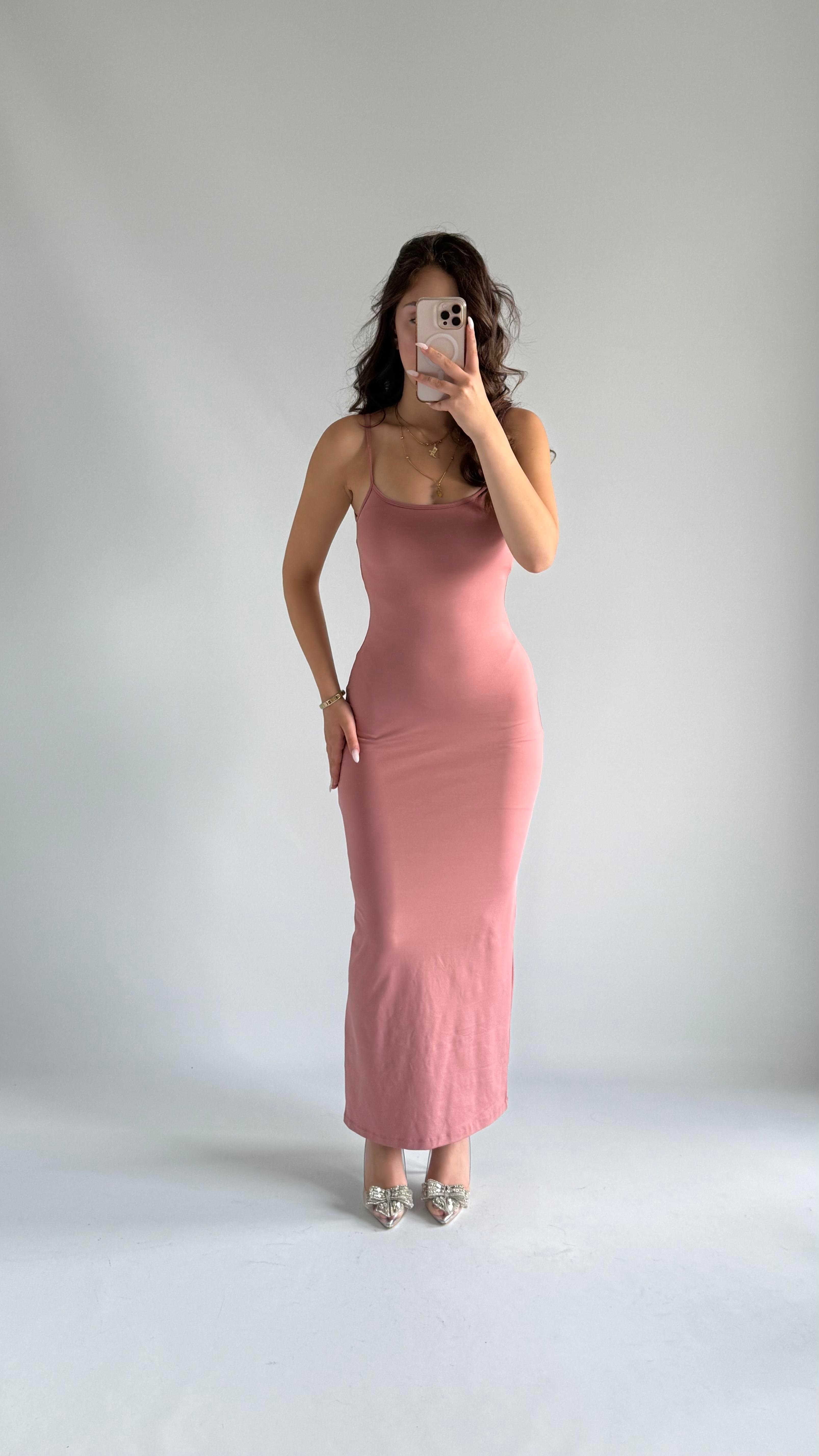 Basıc Askılı Uzun Gül Kurusu Elbise