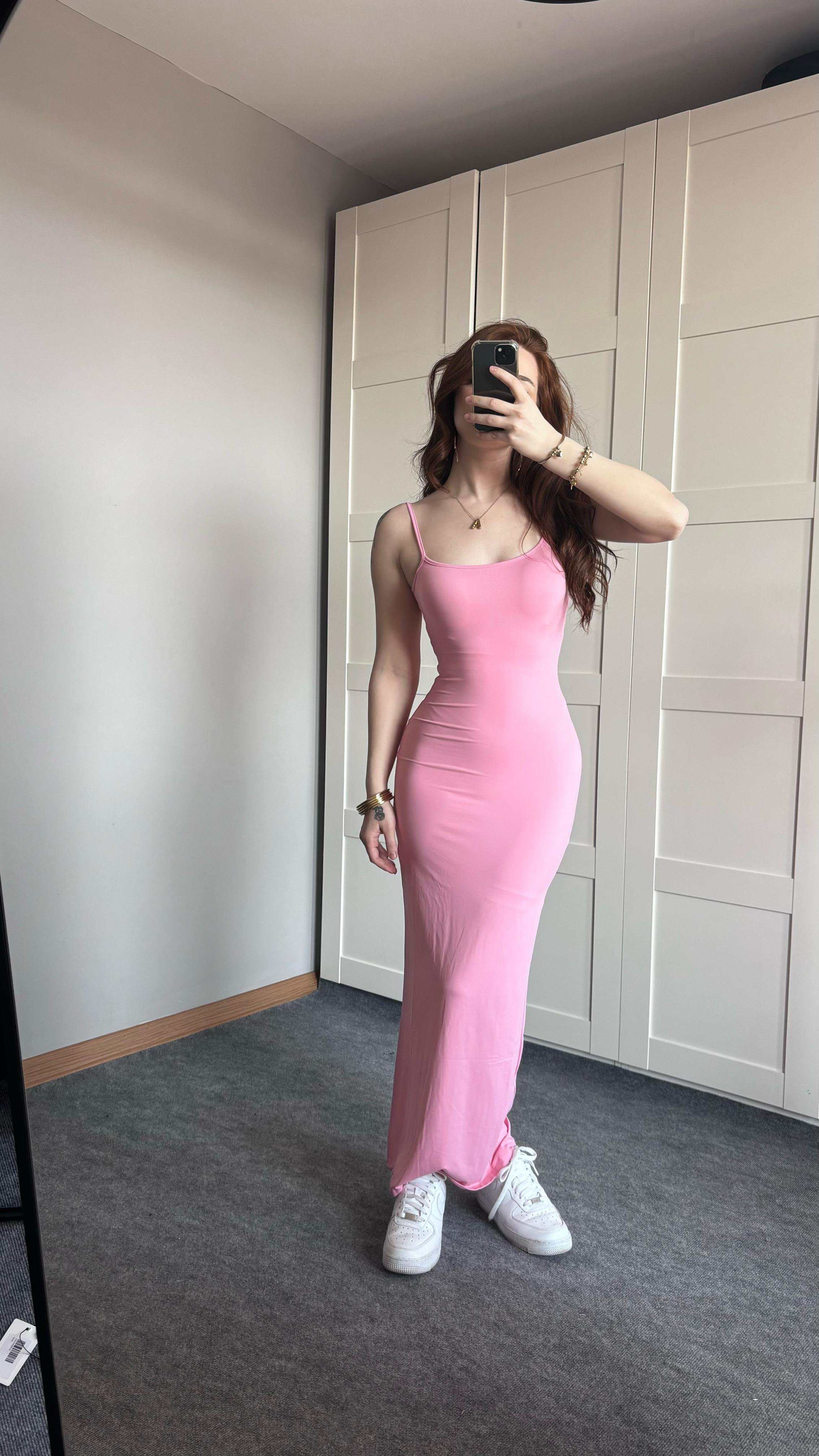 Basıc Askılı Uzun Pembe Elbise