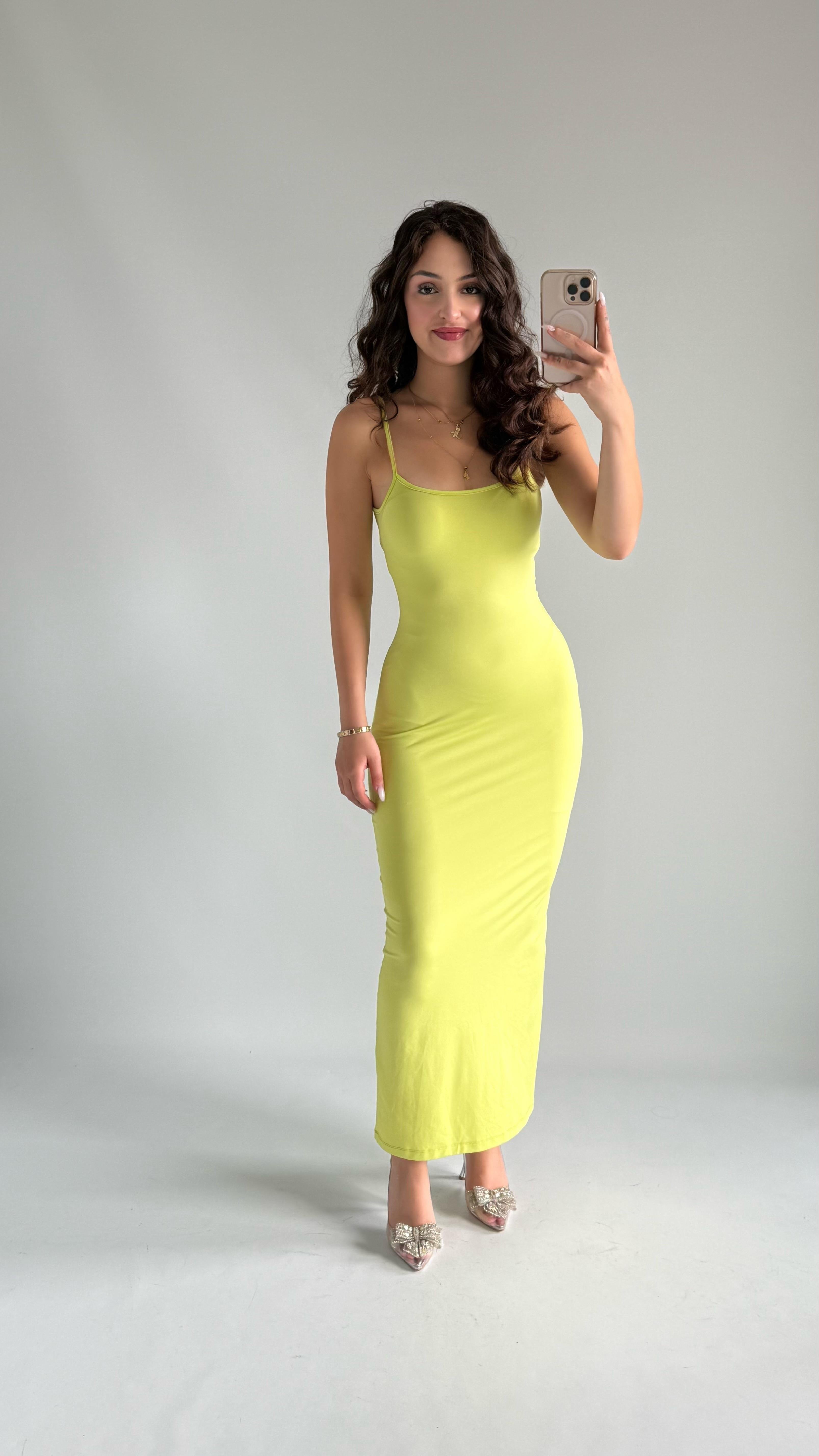 Basıc Askılı Uzun Sarı Elbise