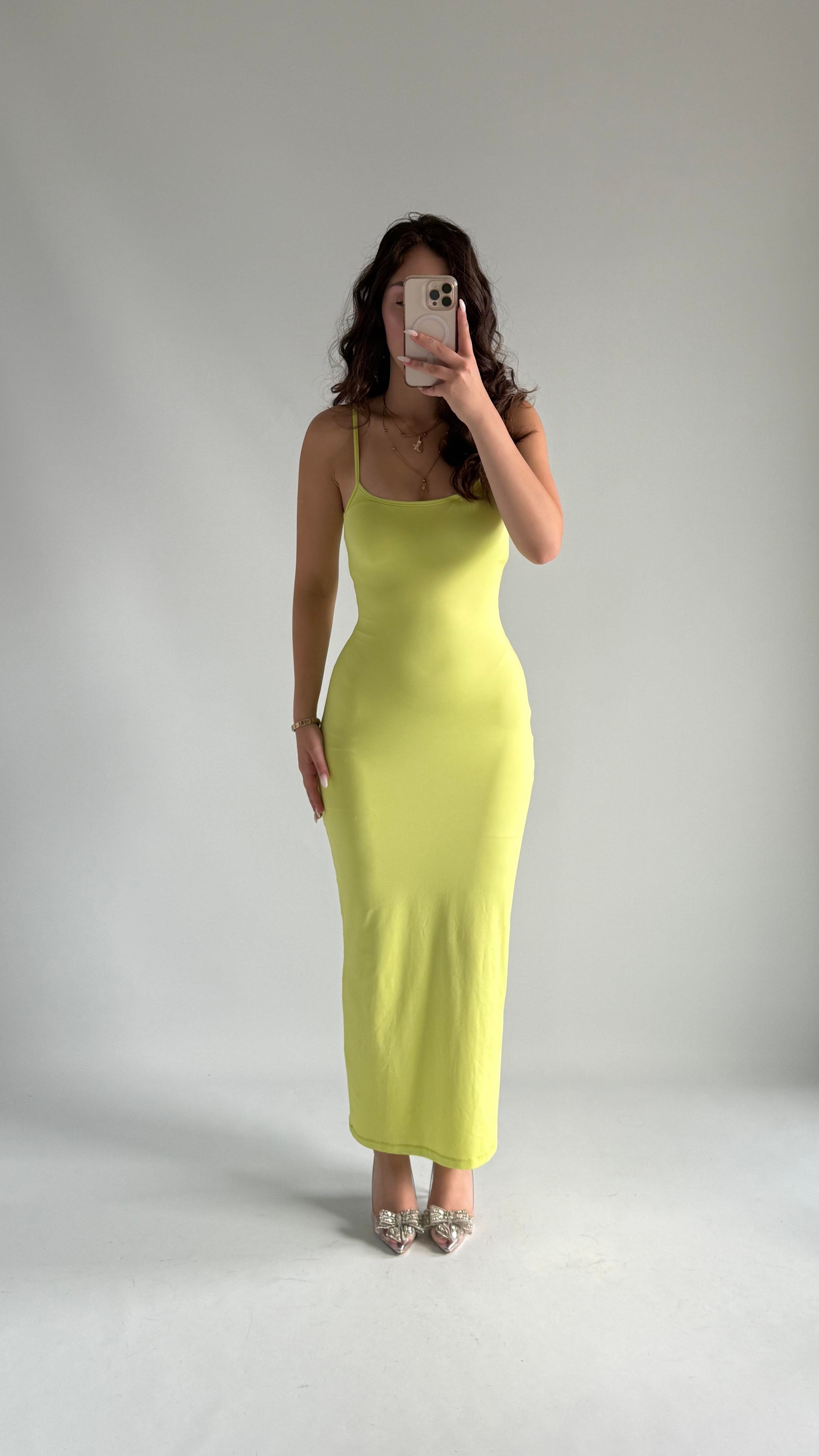 Basıc Askılı Uzun Sarı Elbise