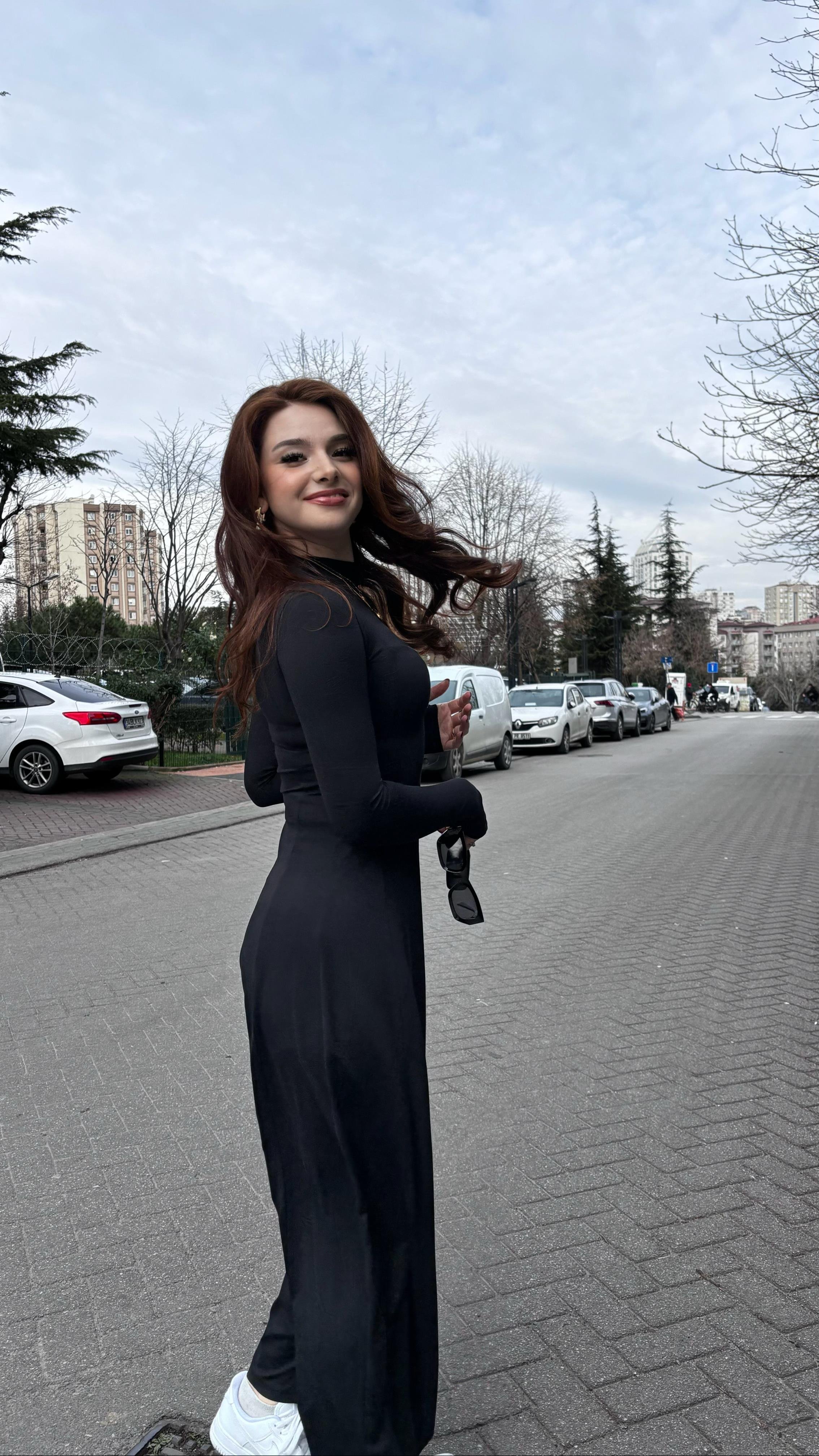 Basıc El Detay Elbise 