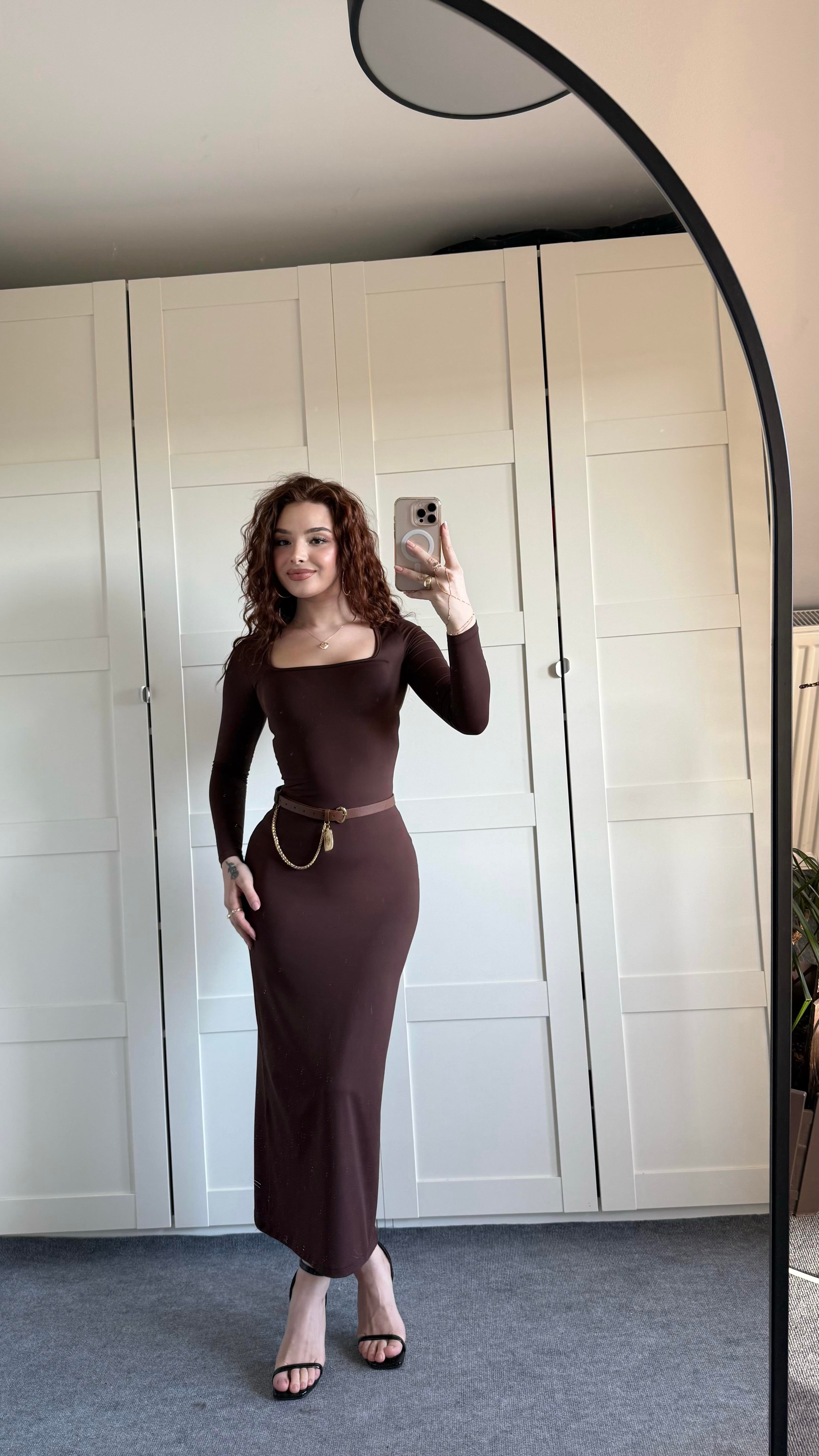 Basıc Kare Yaka Elbise Uzun Kahverengi 