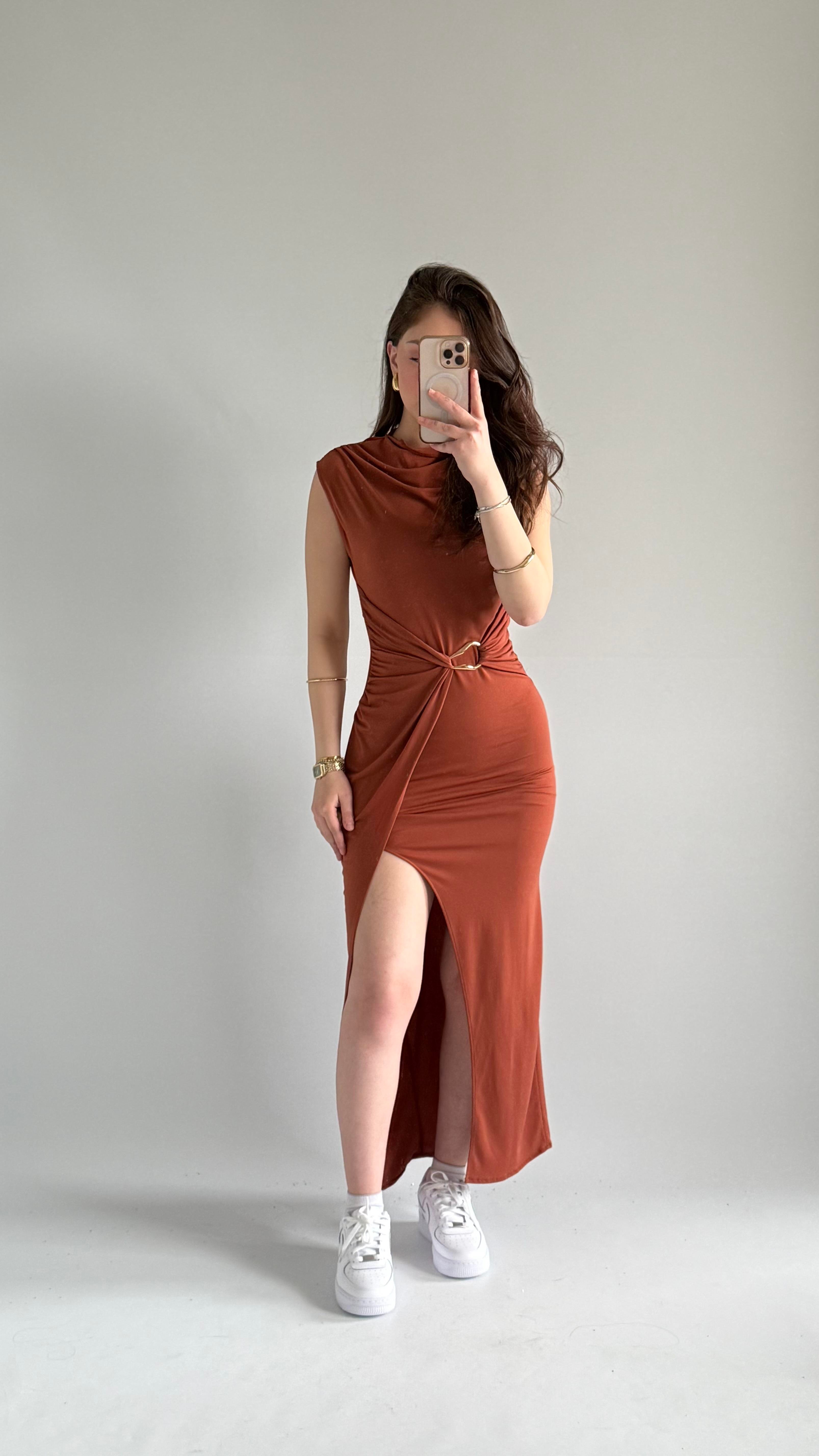 Beast Yırtmaçlı Elbise Taba 