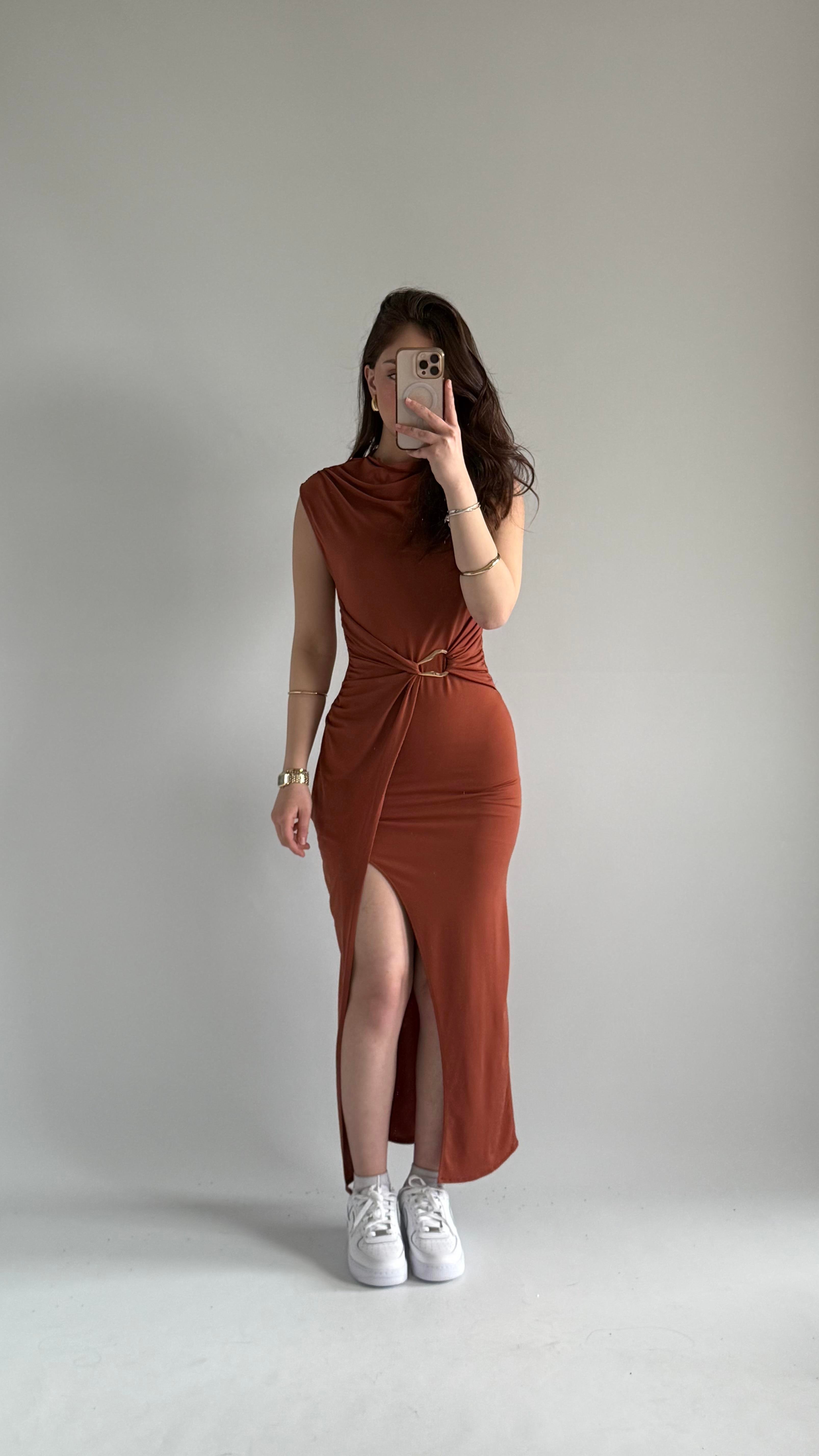 Beast Yırtmaçlı Elbise Taba 