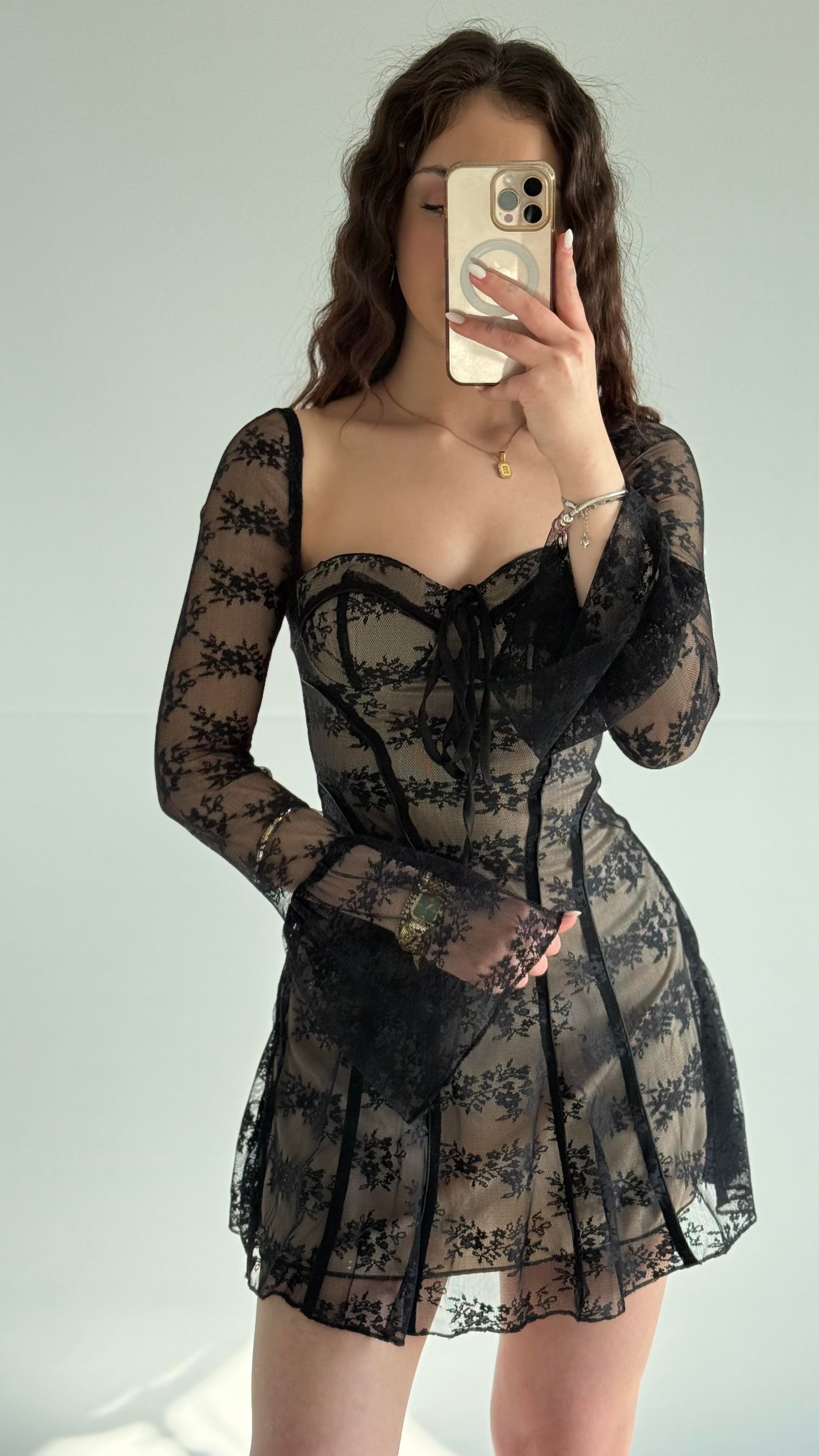 Bella Siyah Elbise