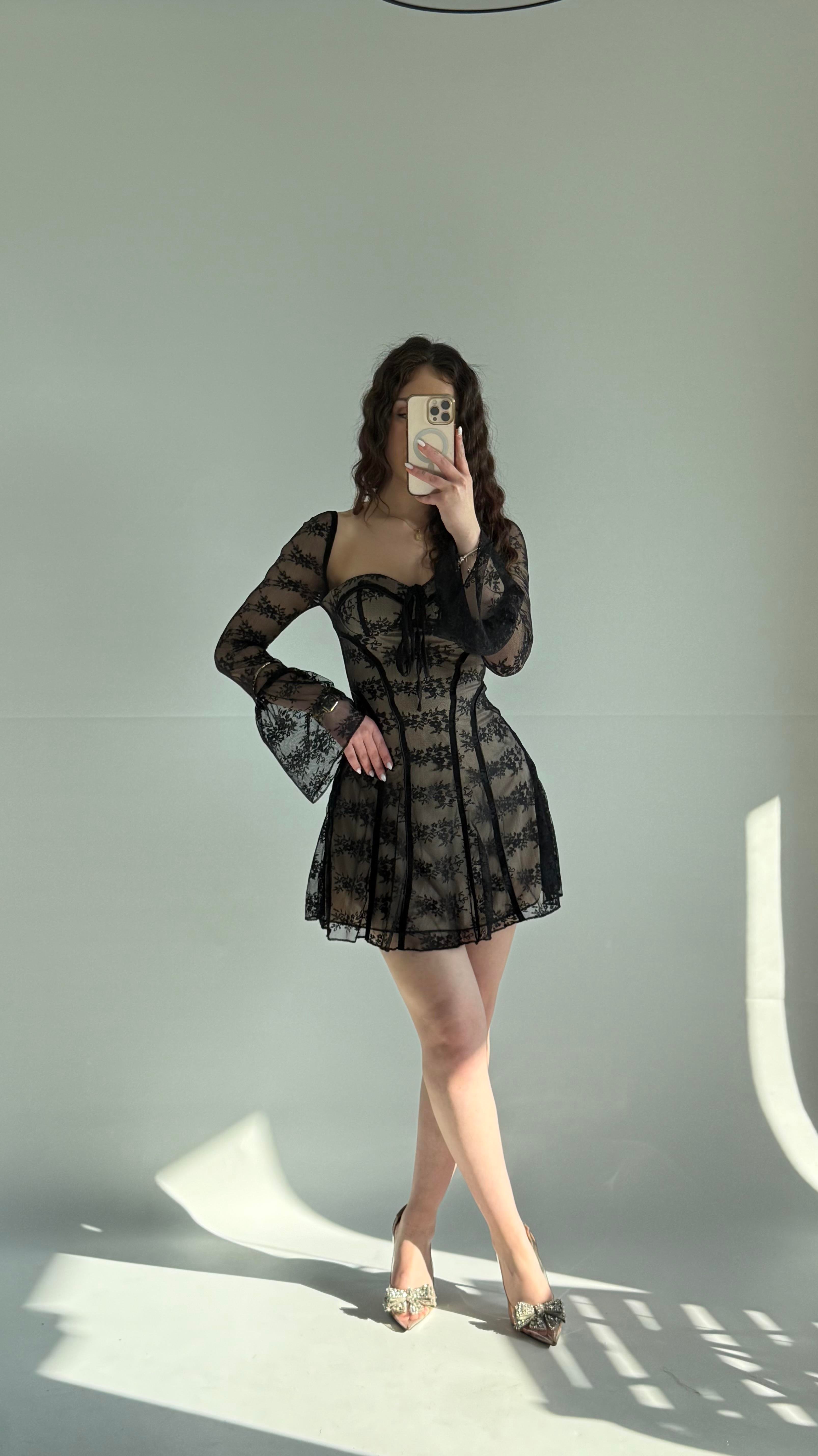 Bella Siyah Elbise