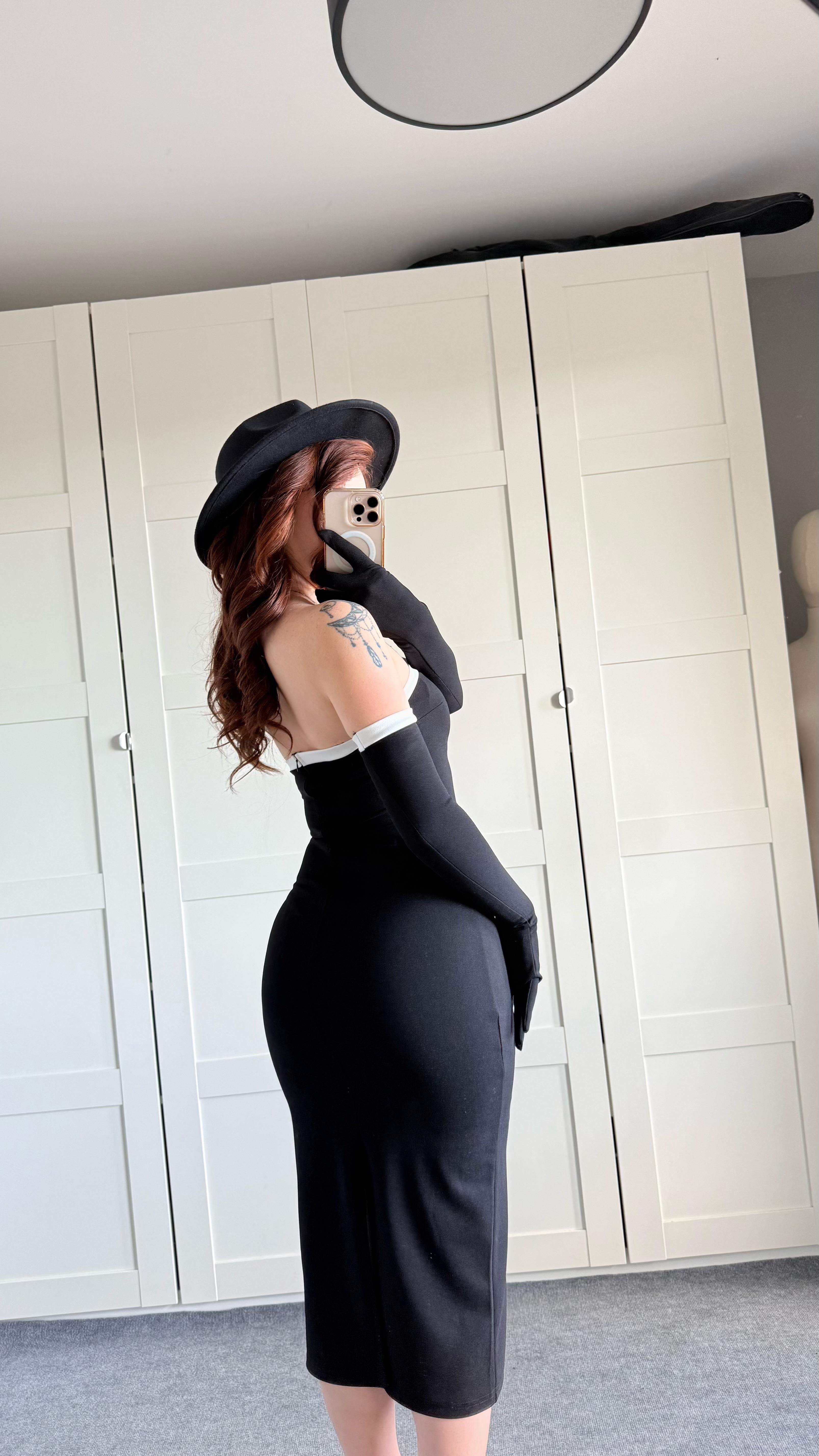 Belle Femme Siyah Eldivenli Elbise