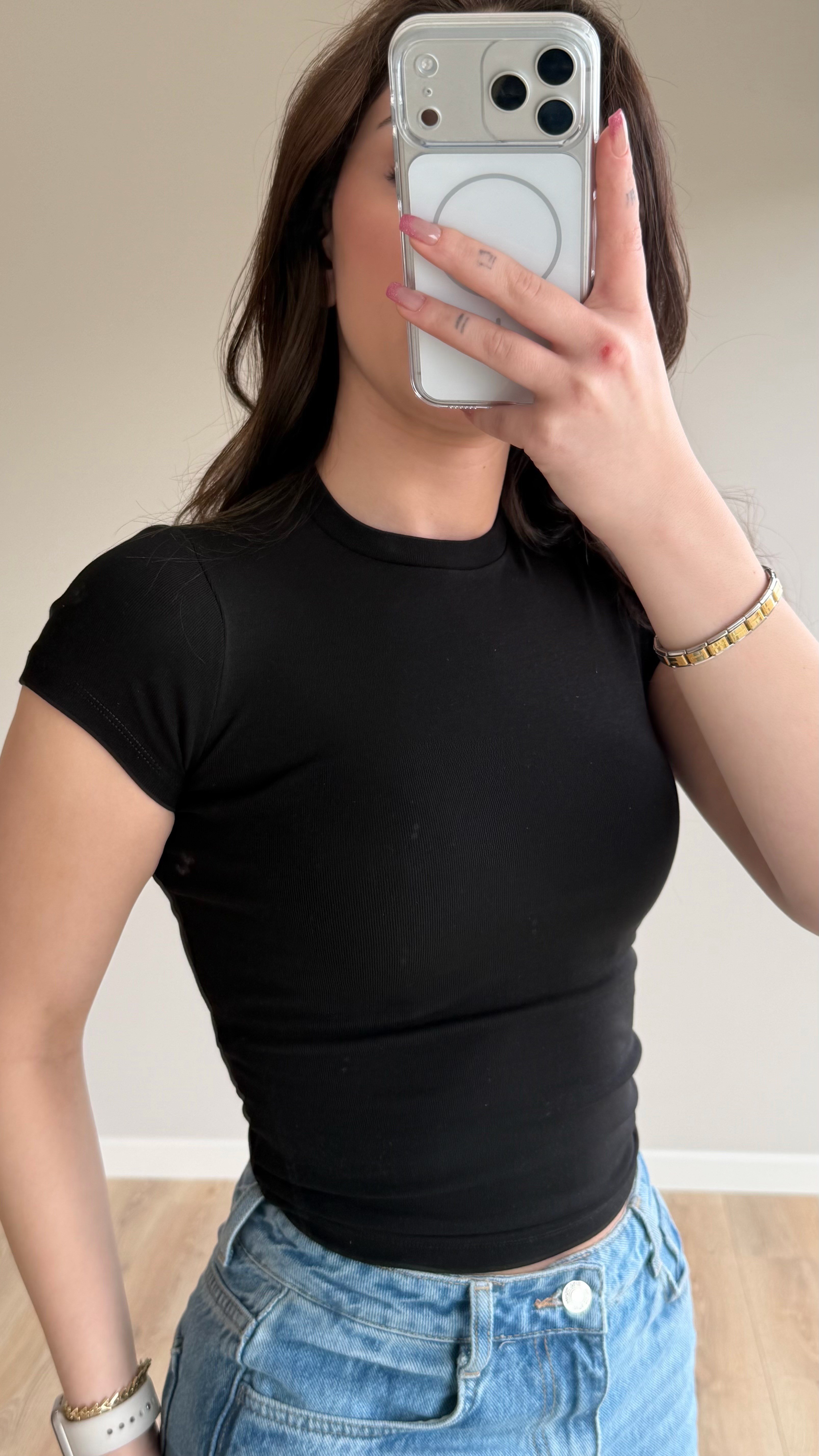 Bers. Fitted Dar Tişört Siyah