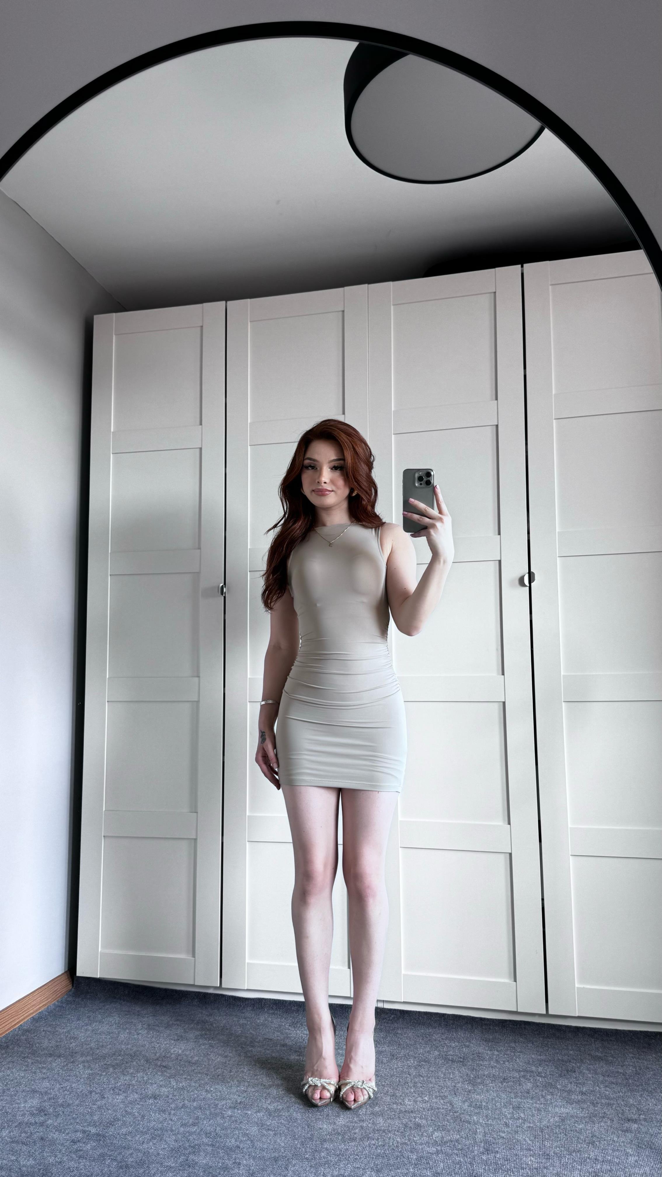 Bershka Drapeli Mini Bej Elbise