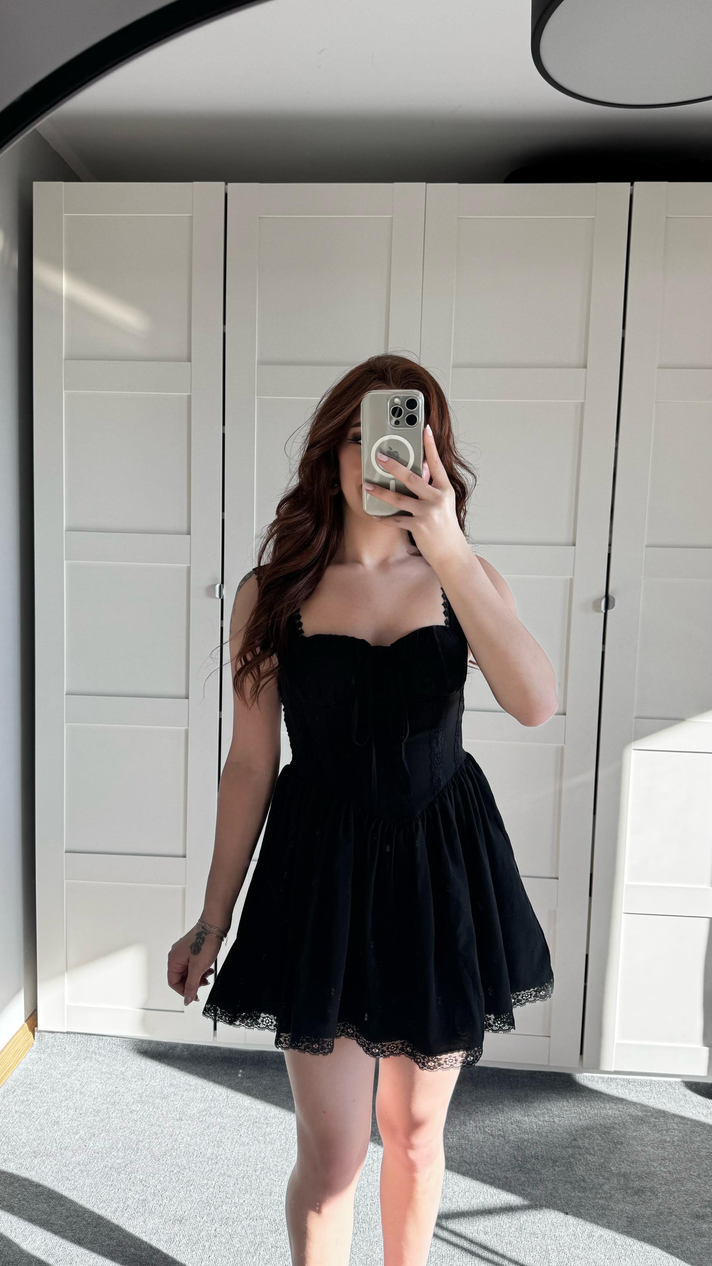 Black Swan Elbise