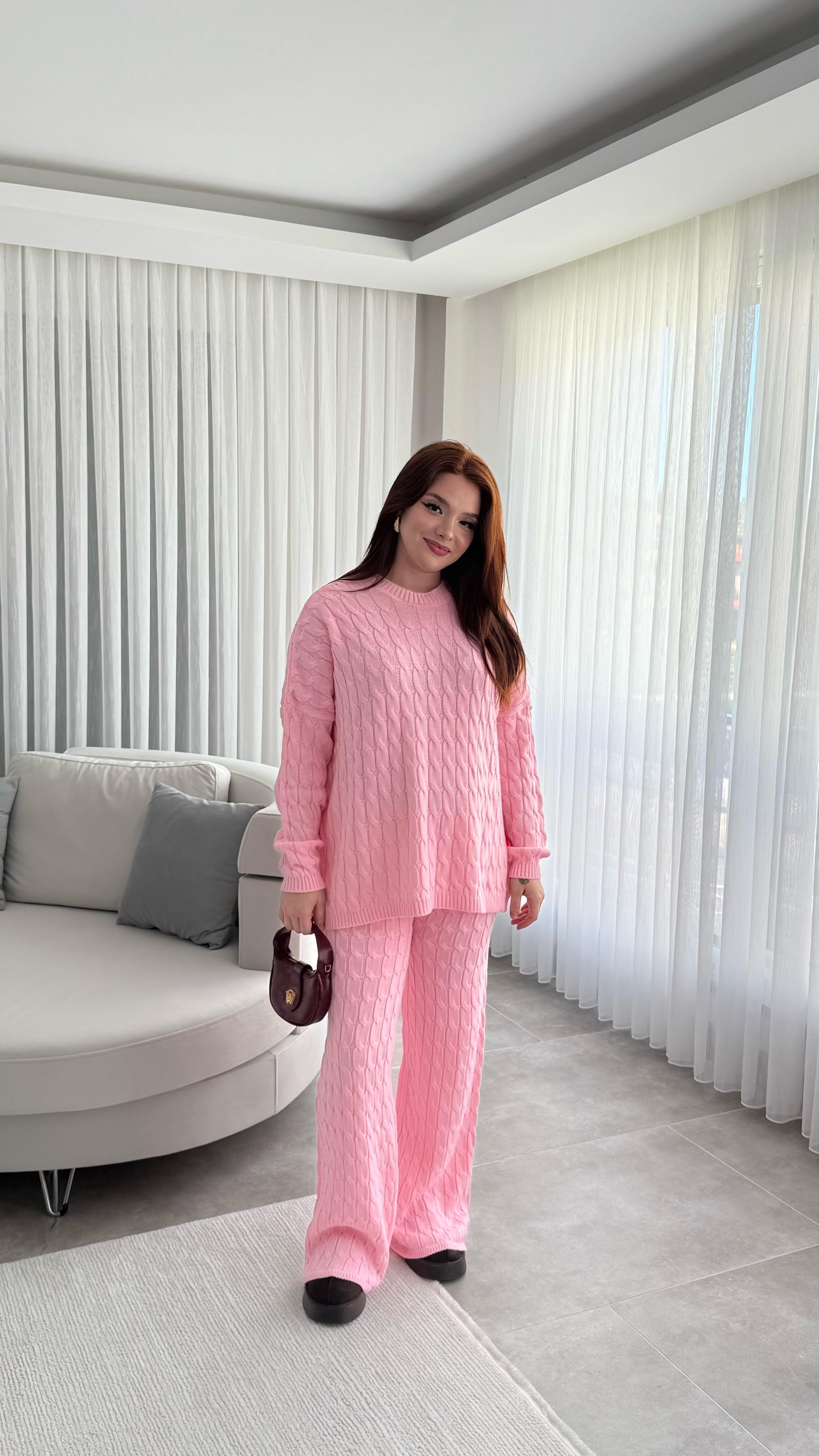 Burgu Kesim Triko Takım Pembe