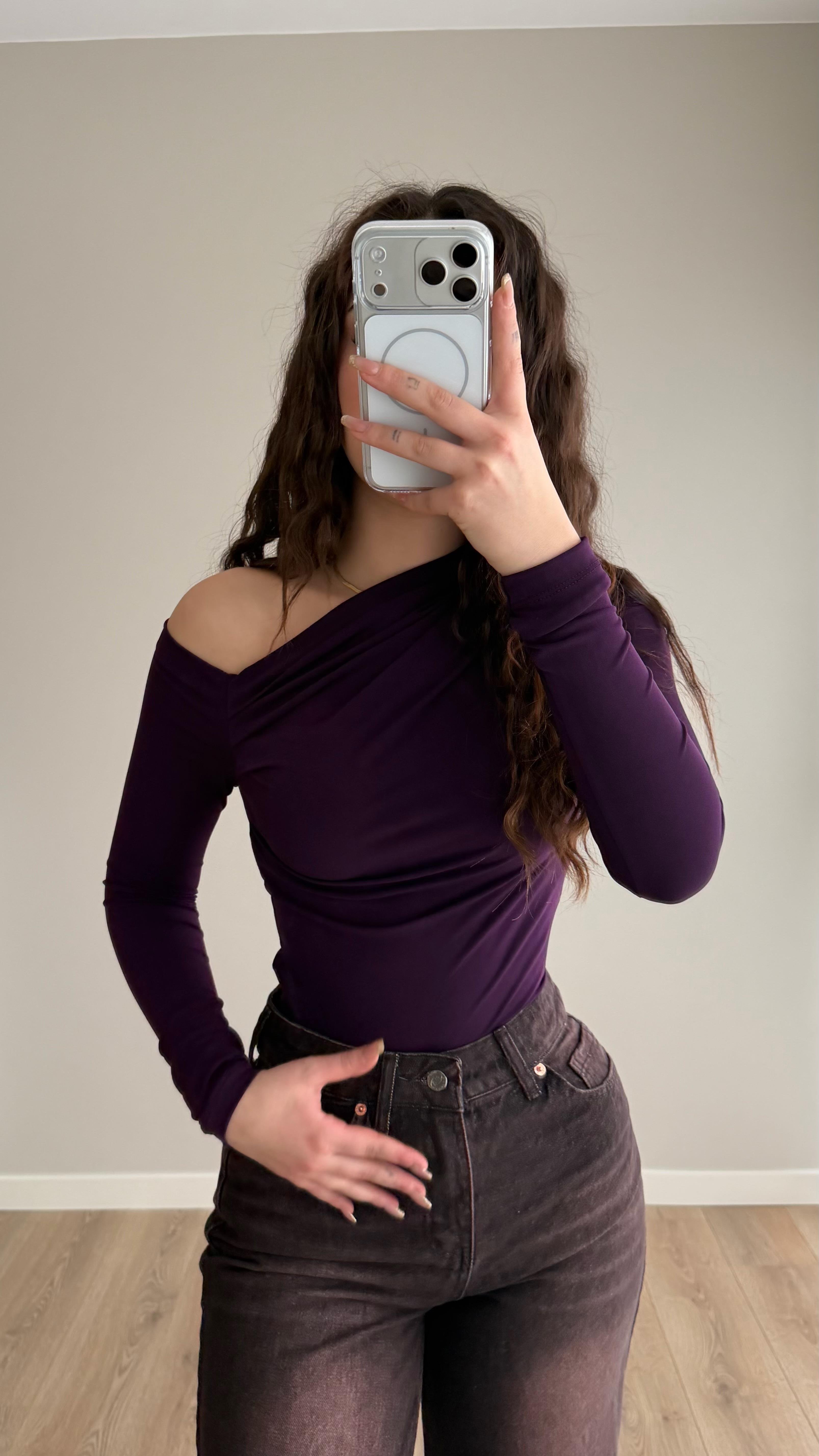 Büzgü Drape Detaylı Vücuda Oturan Uzun Kollu Esnek Örme Bluz Mor