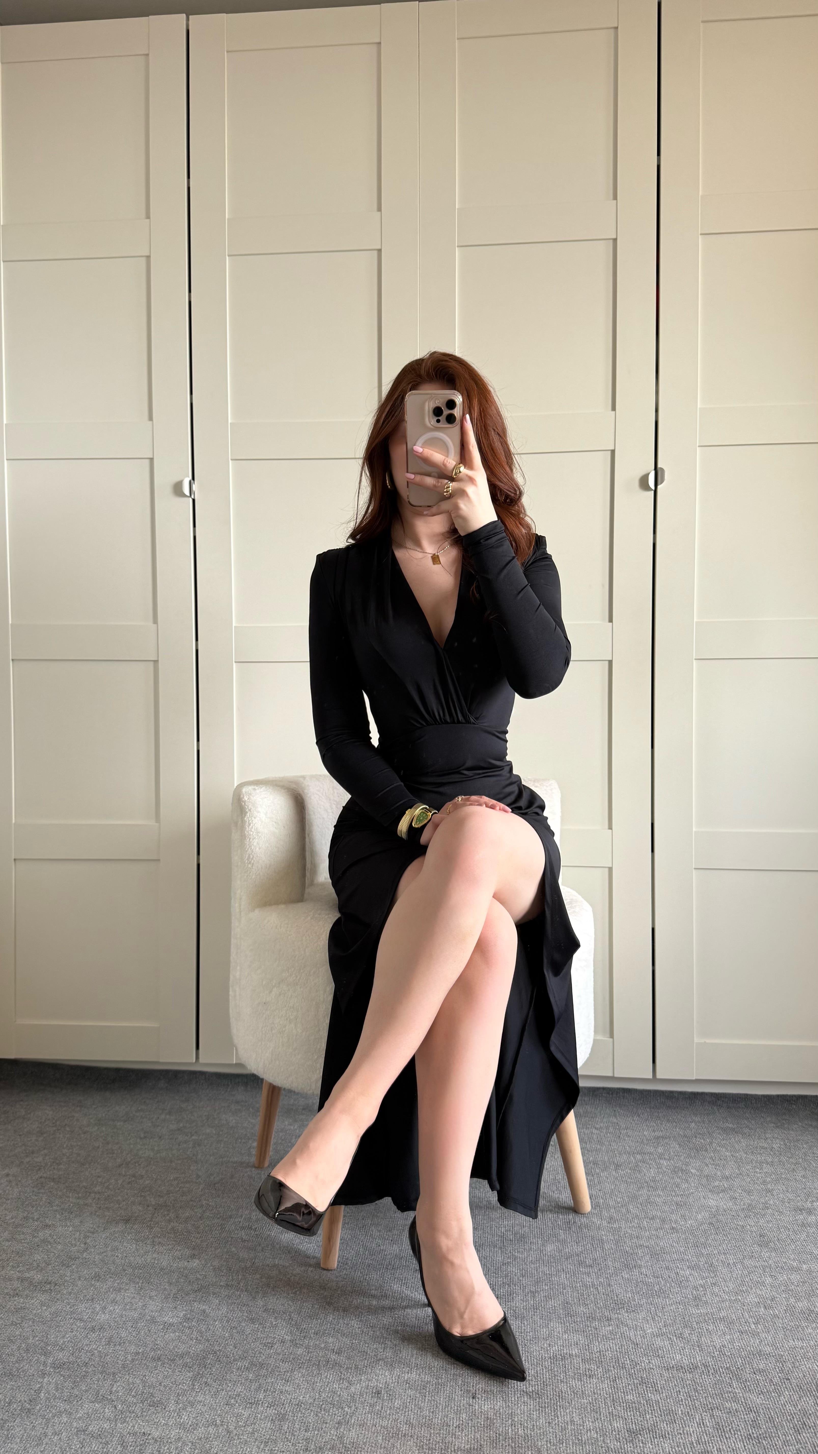 C. Louboutin Kırmızı Alt Siyah Stiletto