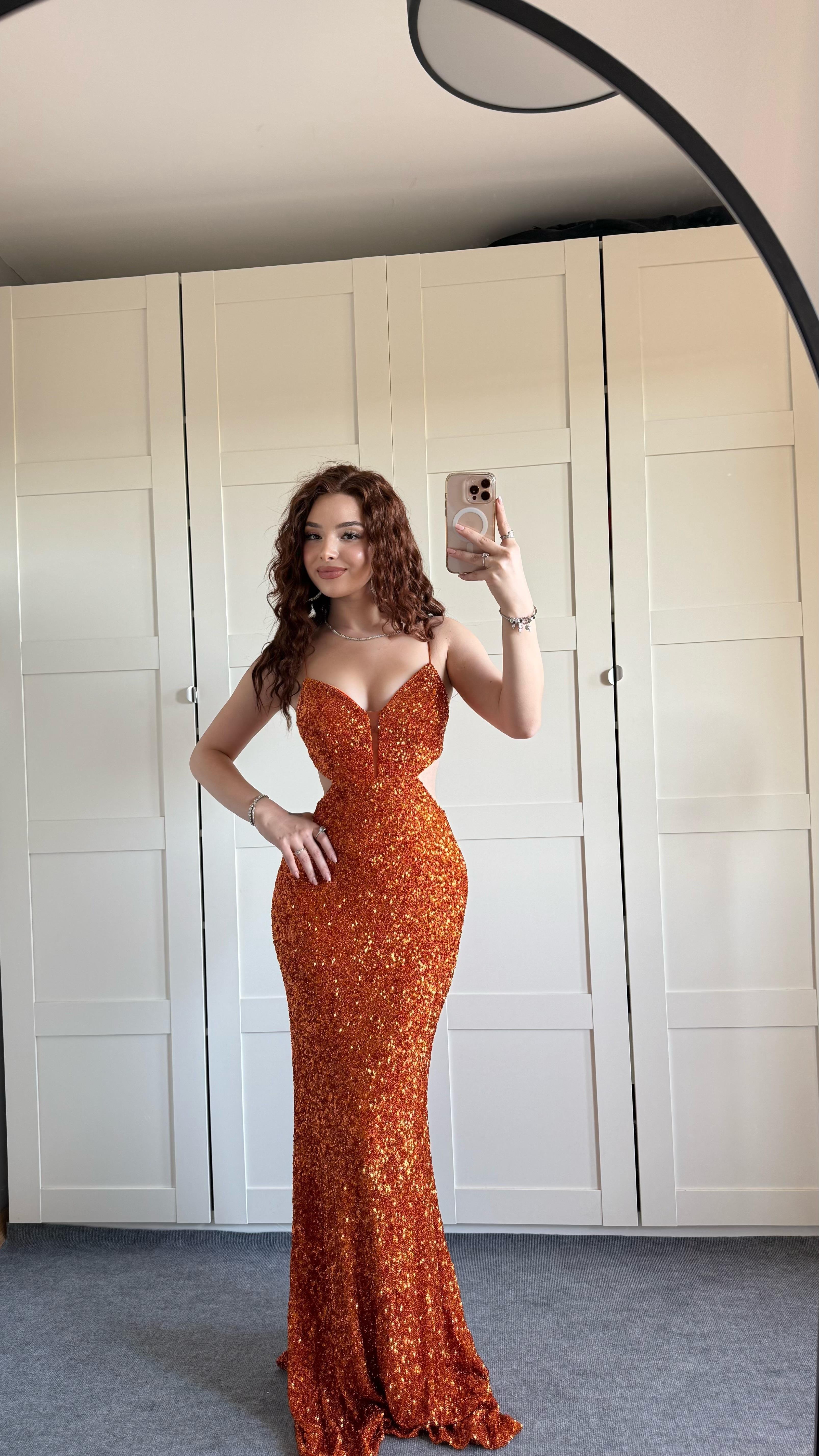 Candice Abiye Turuncu