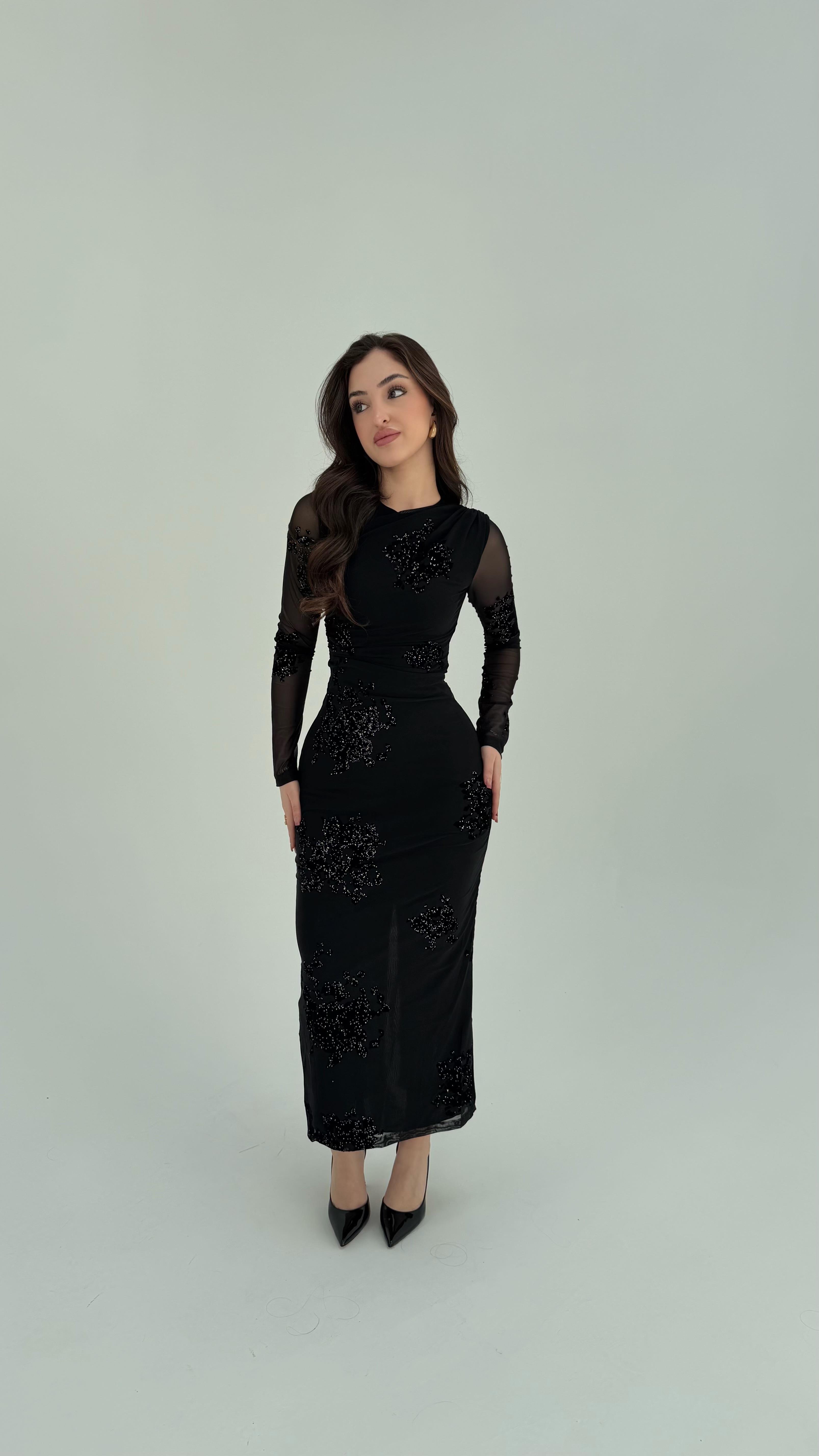 Çiçek Motif Detaylı Elbise Siyah 