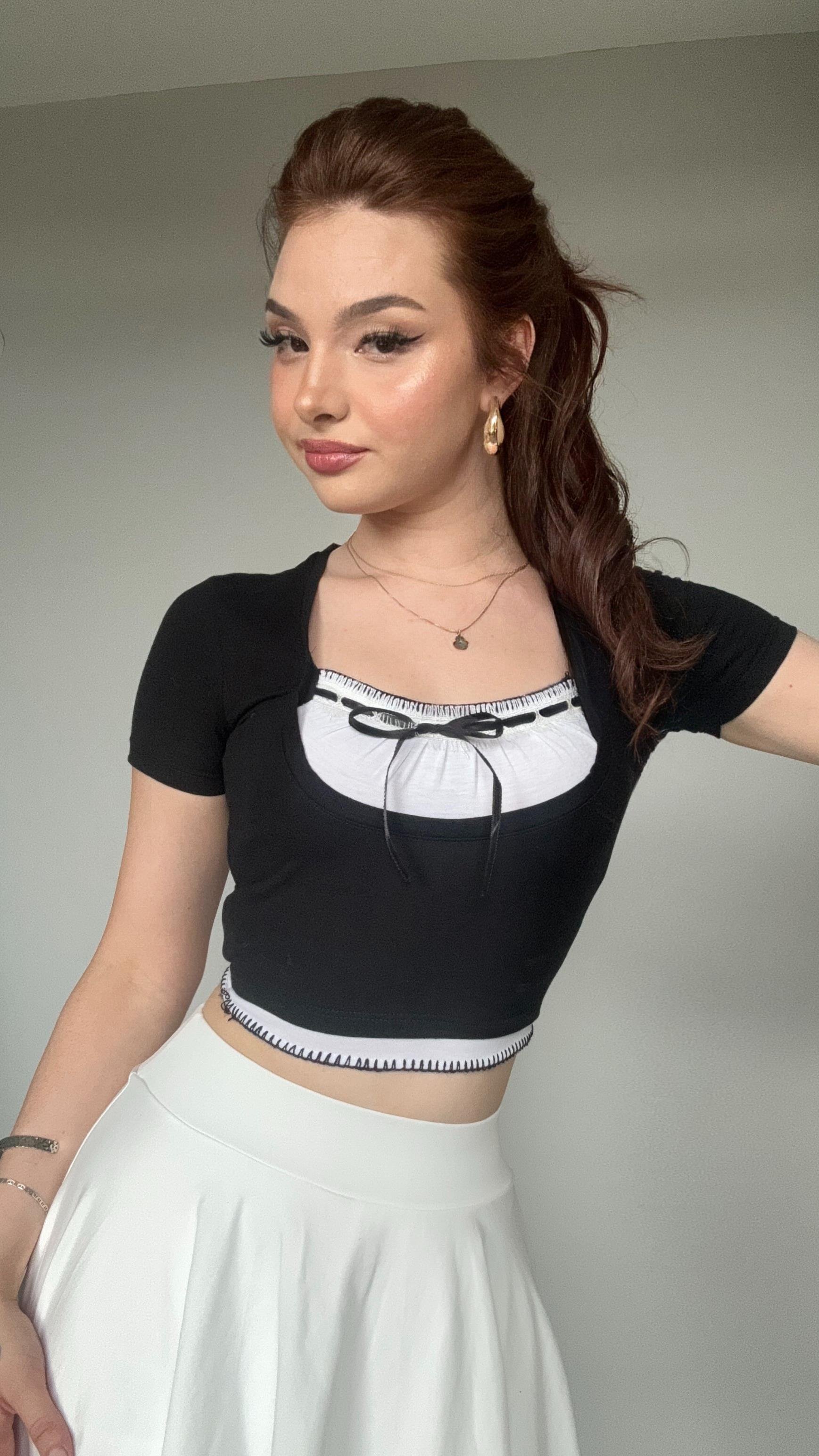 Dantel Patch Siyah Crop 
