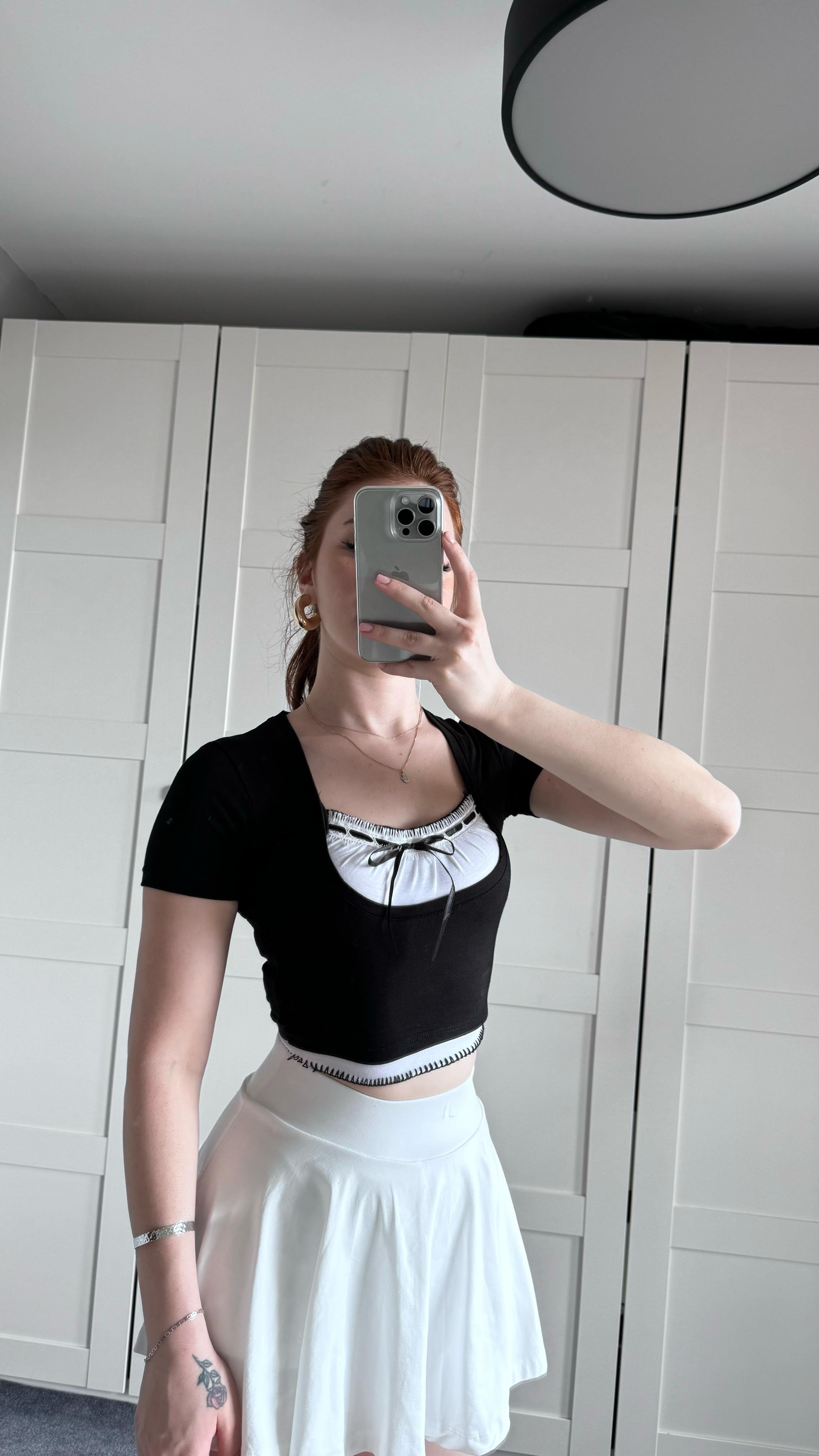 Dantel Patch Siyah Crop 