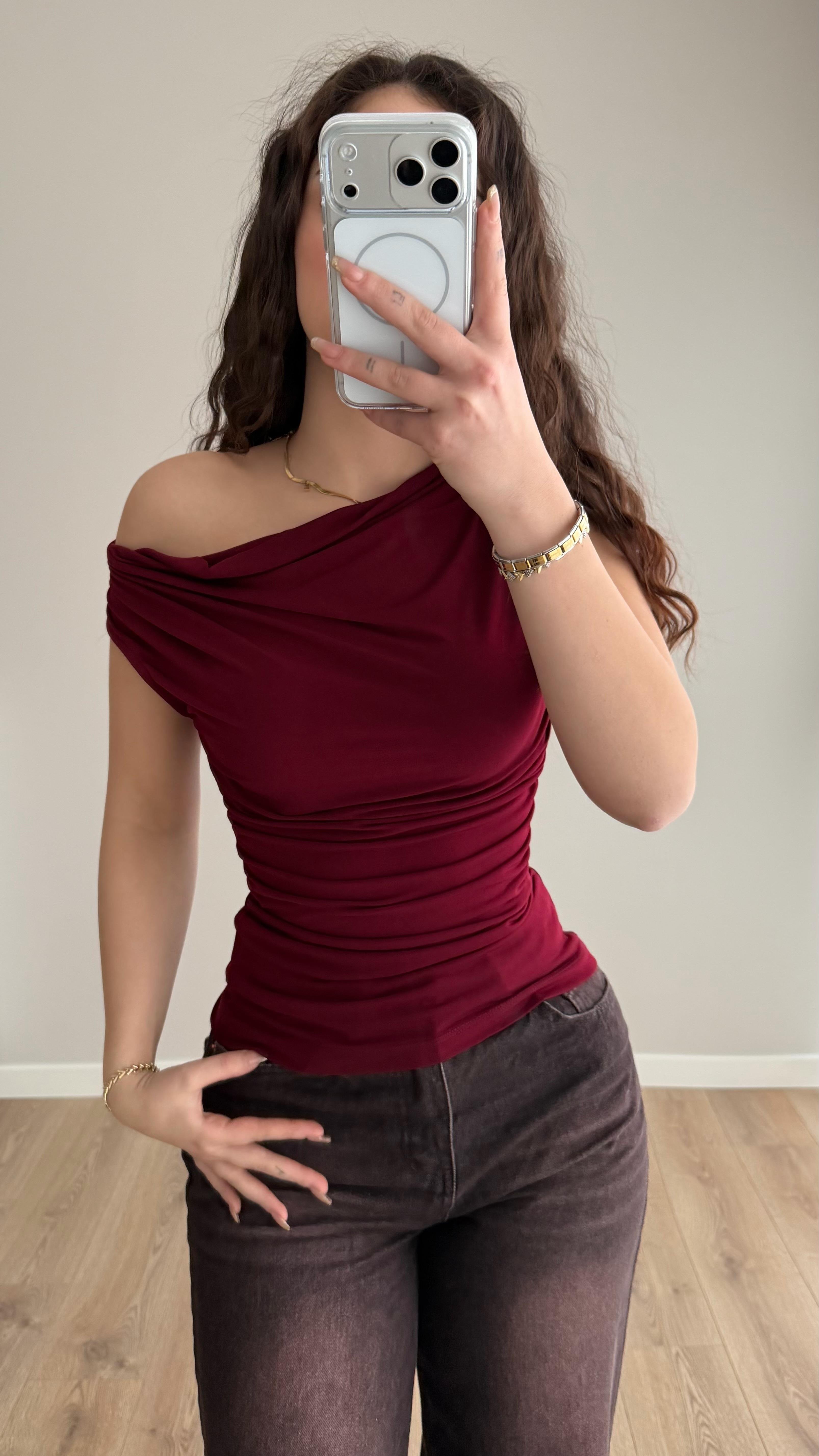 Degaje Sıfır Kol Bluz Bordo
