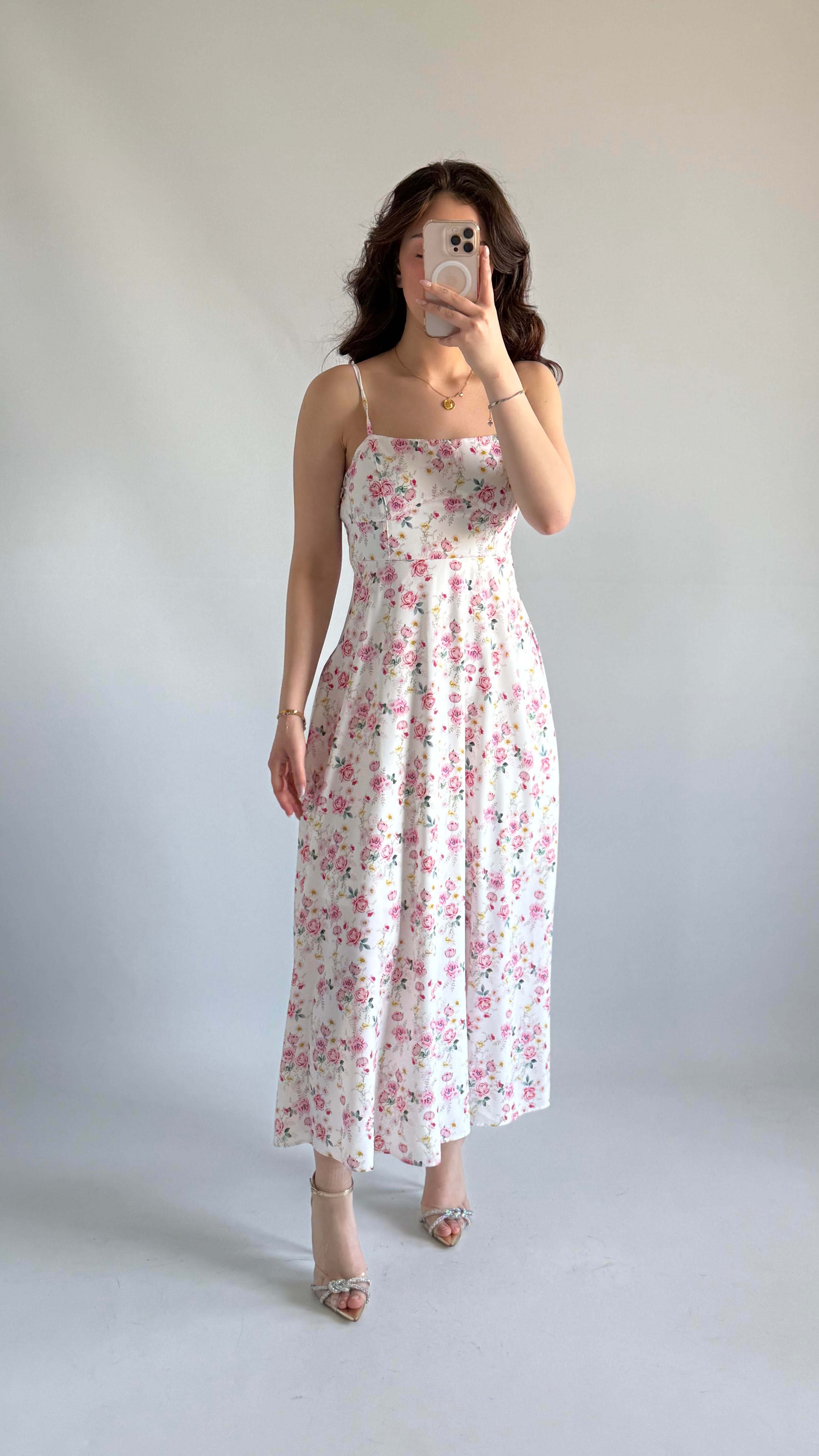 Dolce Çiçekli Beyaz Elbise