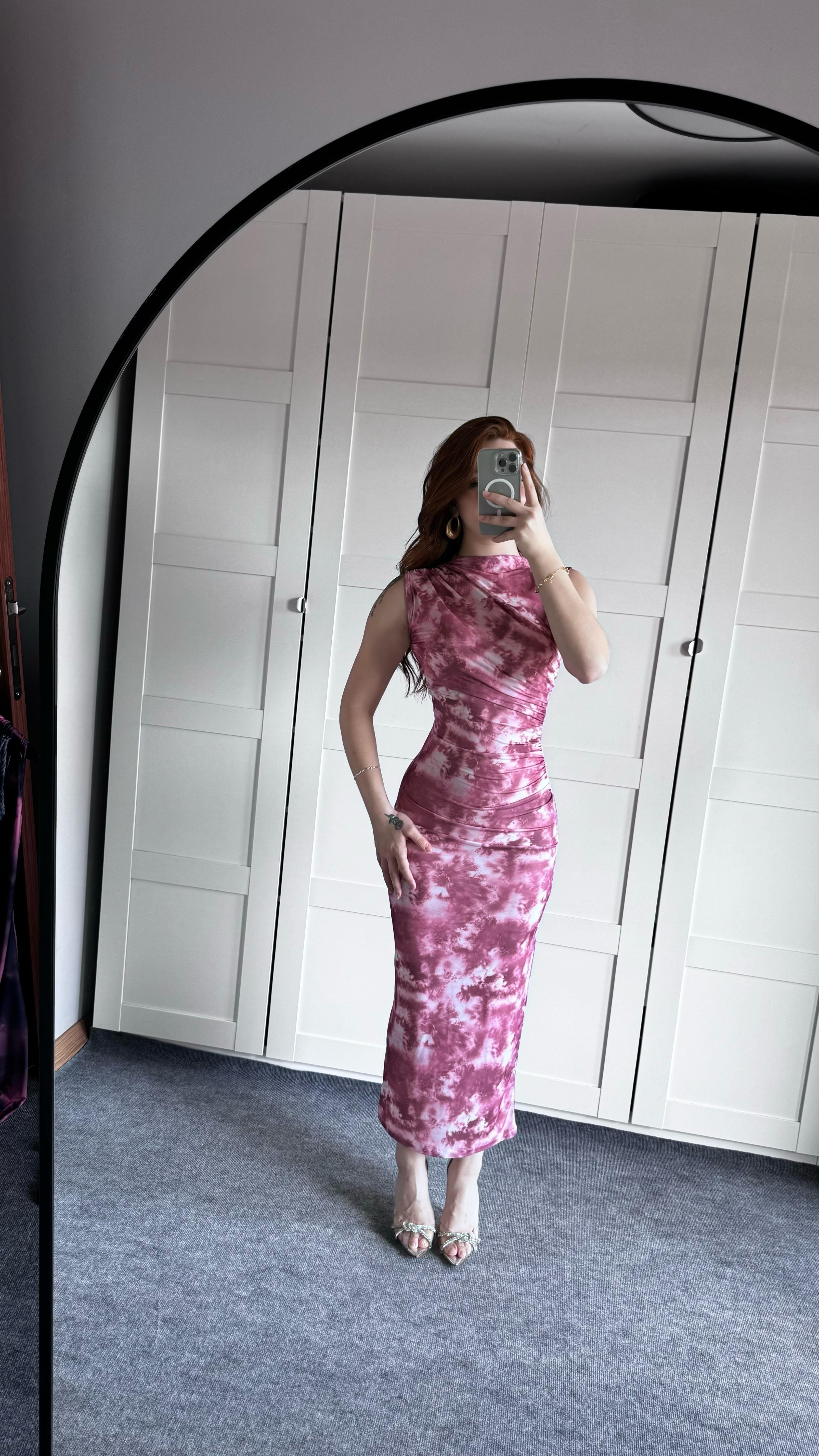 Drapeli Sıfır Kol Batik Pembe Elbise