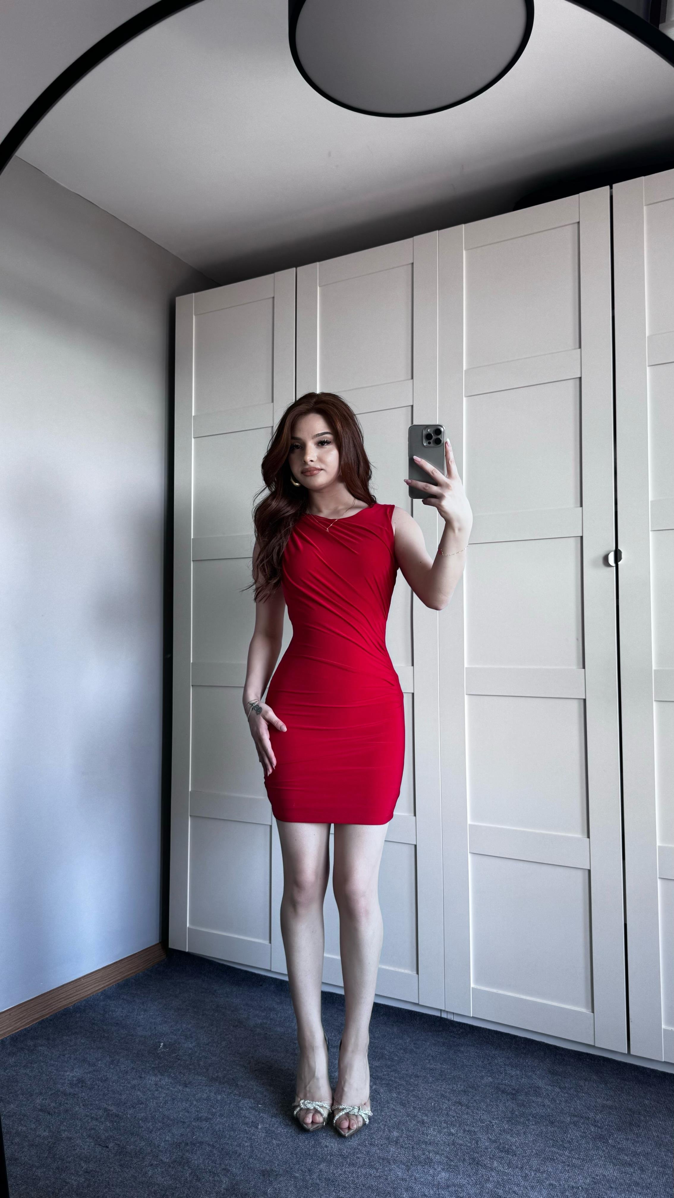 Drapeli Sıfır Kol Mini Kırmızı Elbise