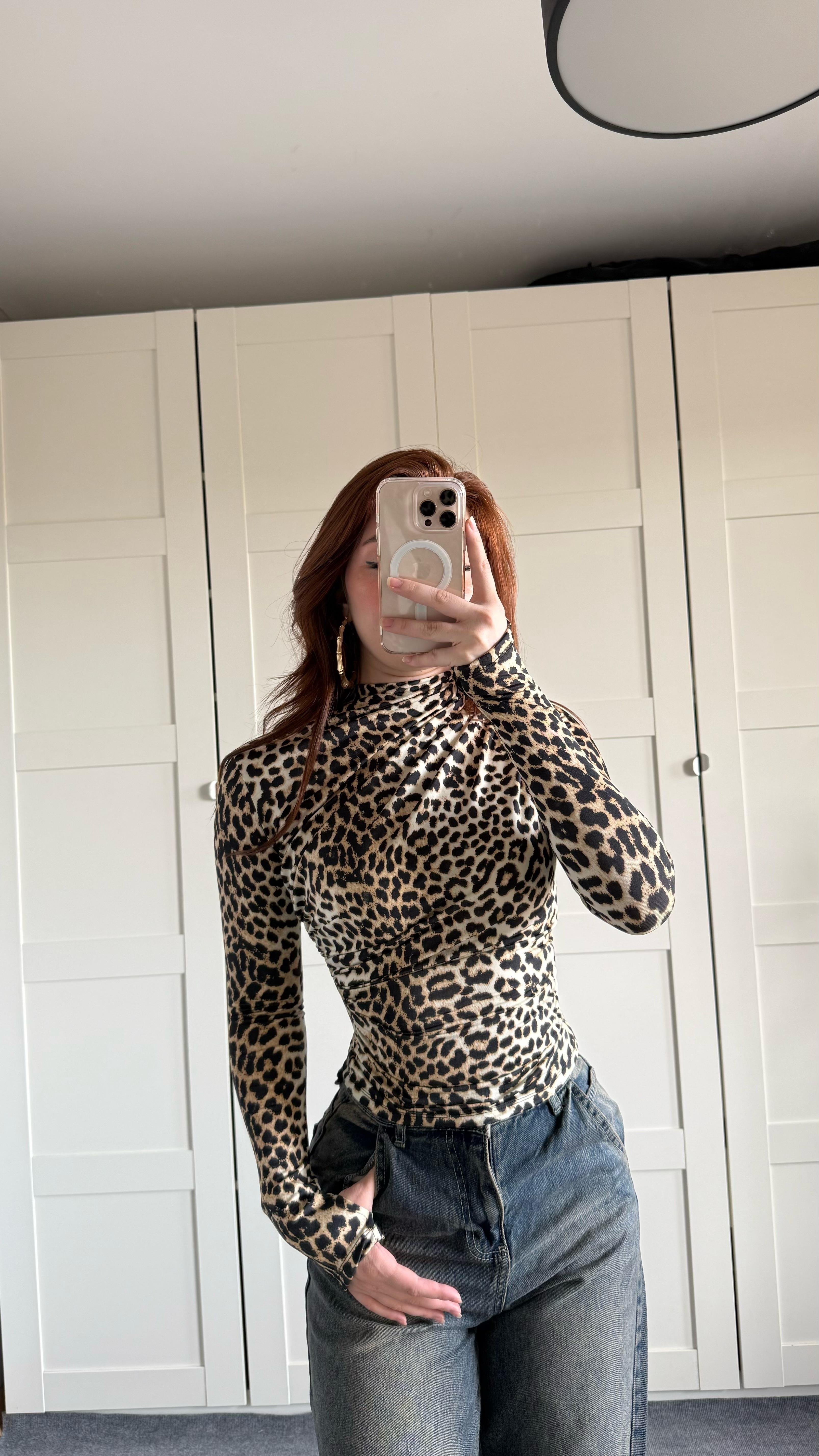 Drapeli Uzun Kol El Detaylı Bluz Leopar