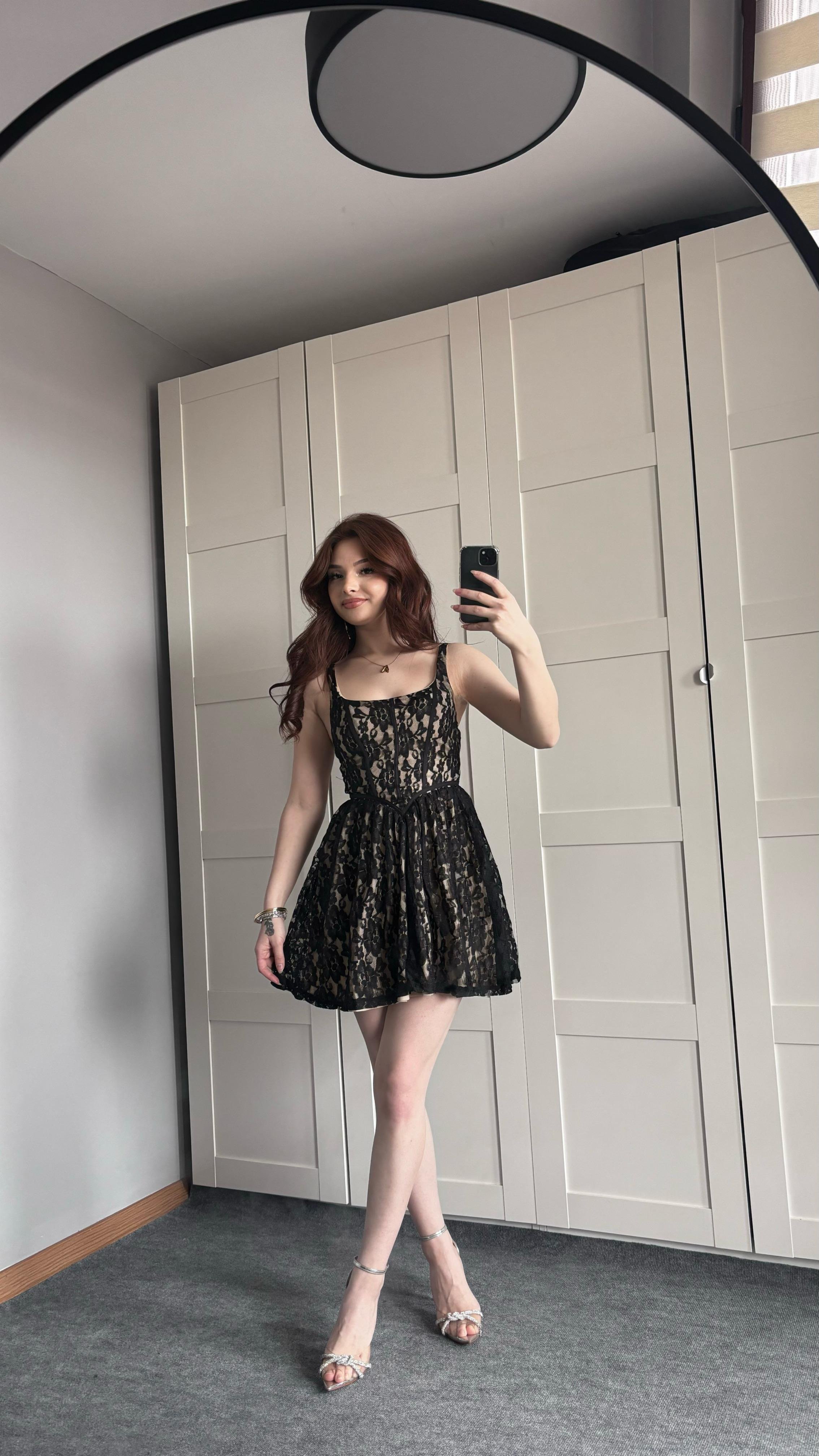 Elegant Elbise 