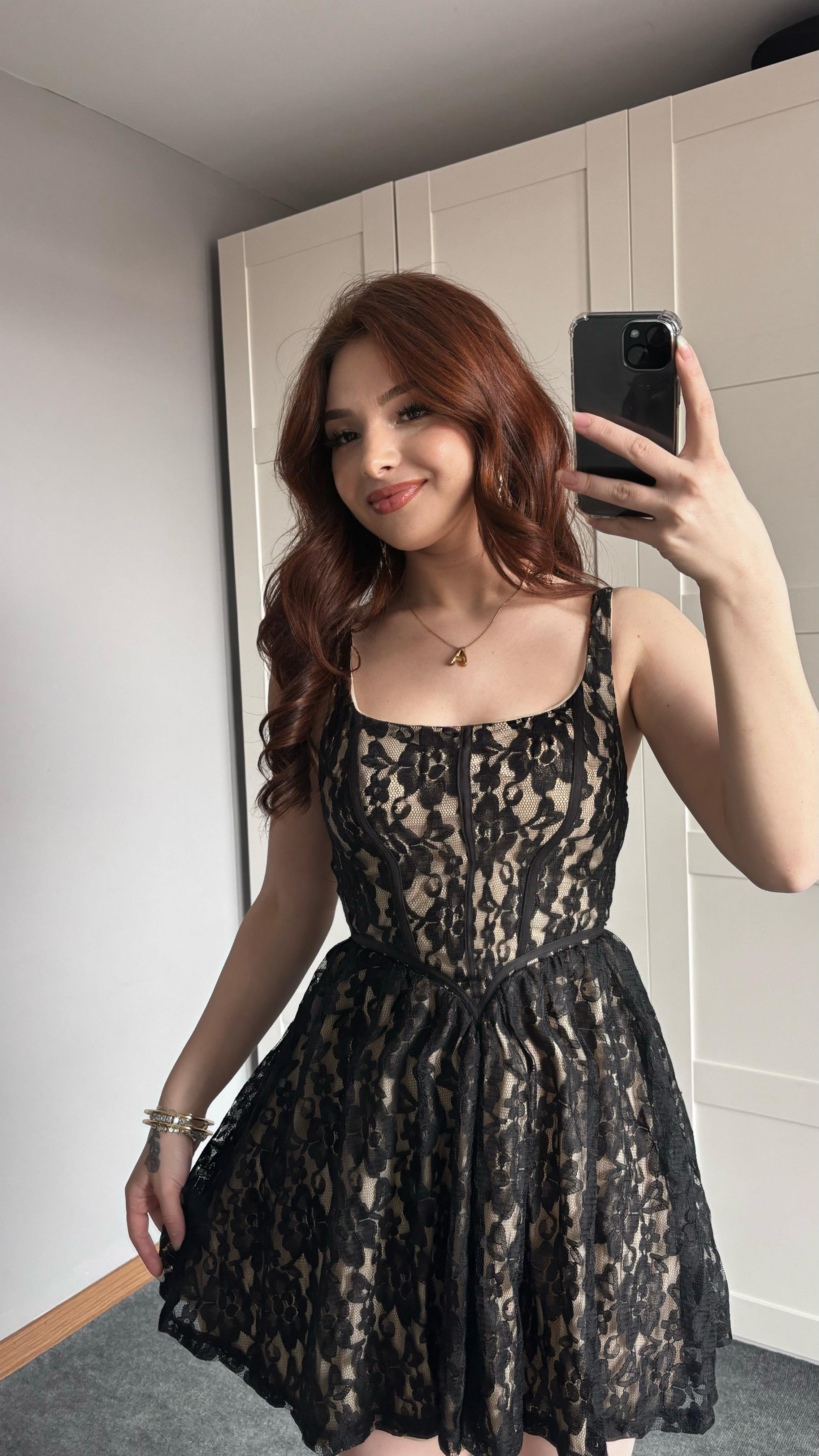 Elegant Elbise 