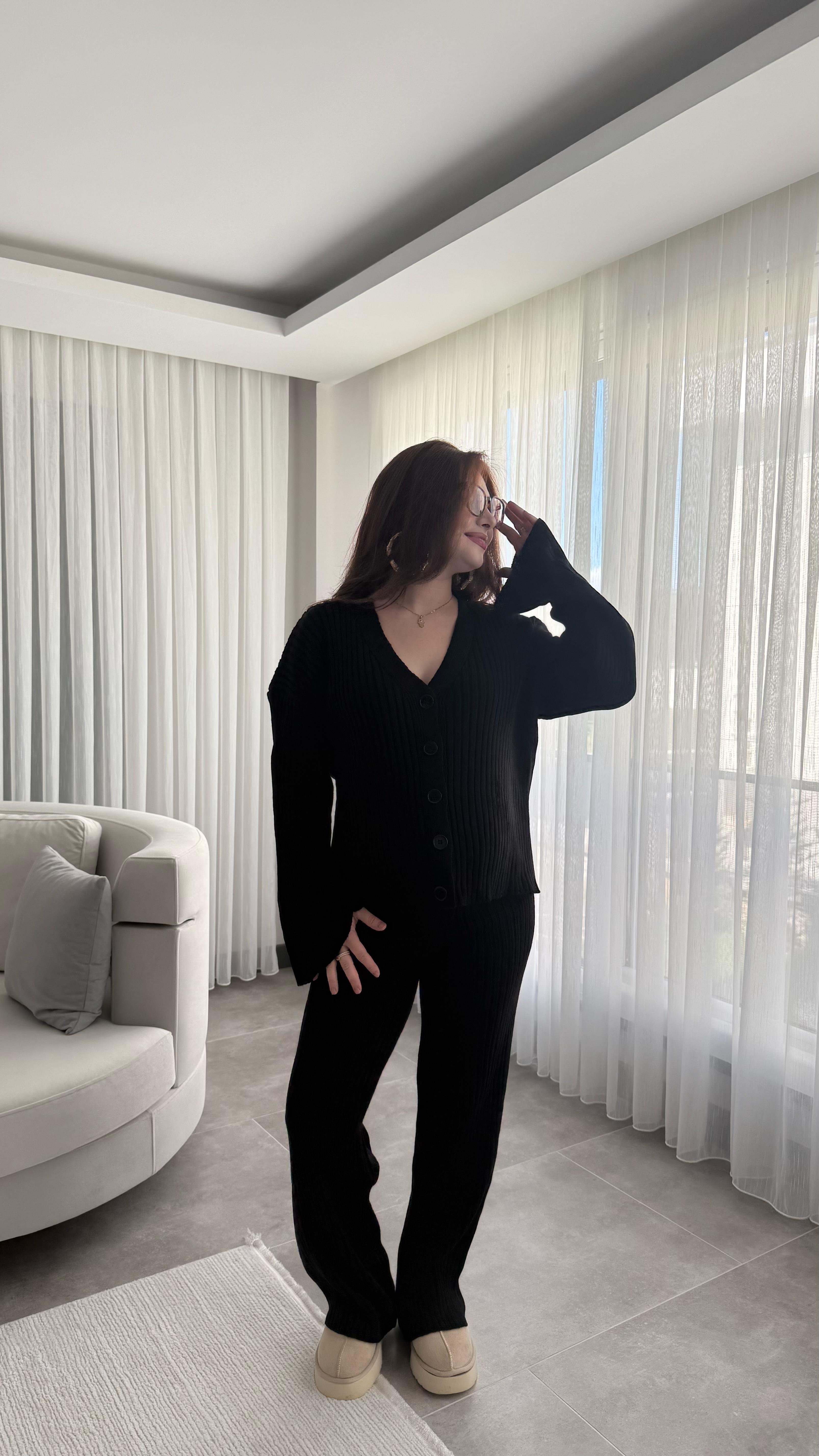 Elie Düğmeli Hırka Takım Siyah