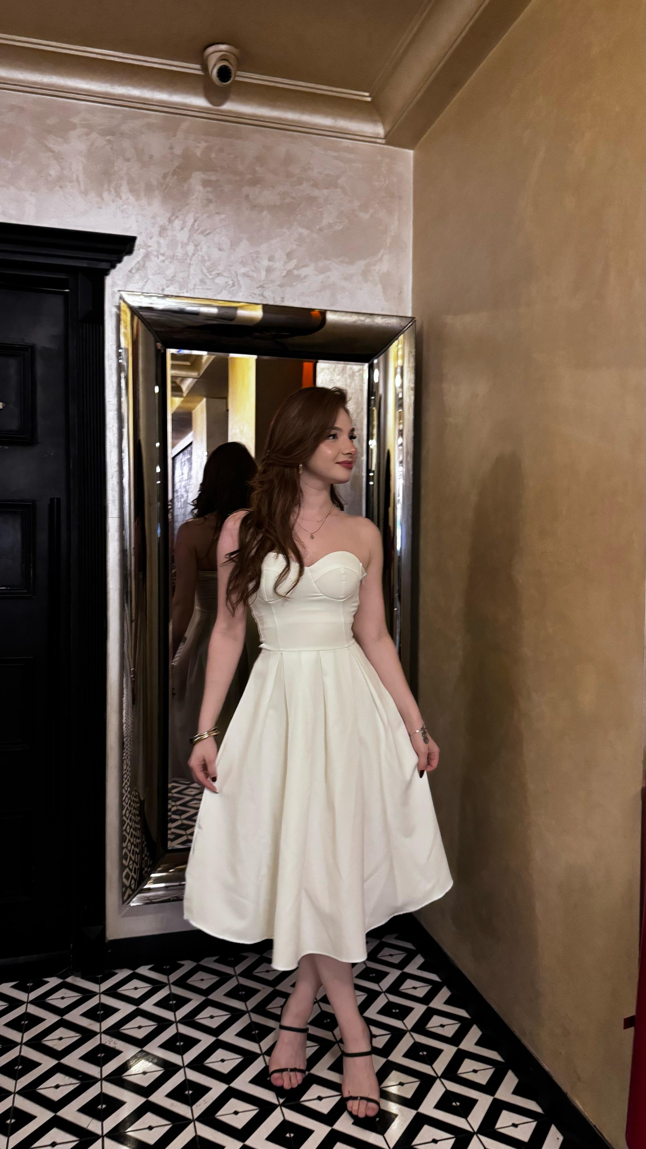 Elizabeth Beyaz Elbise 