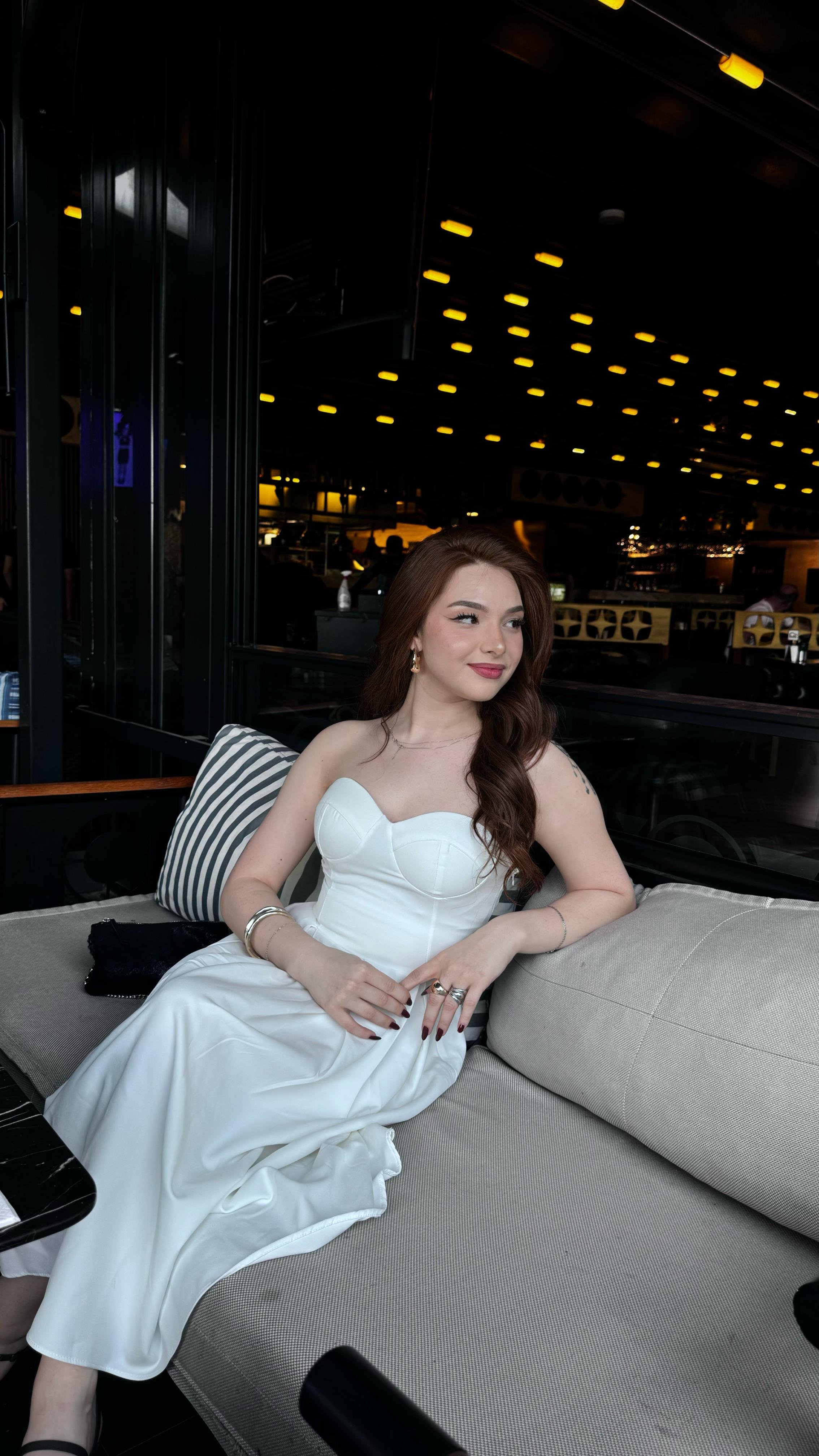 Elizabeth Beyaz Elbise 