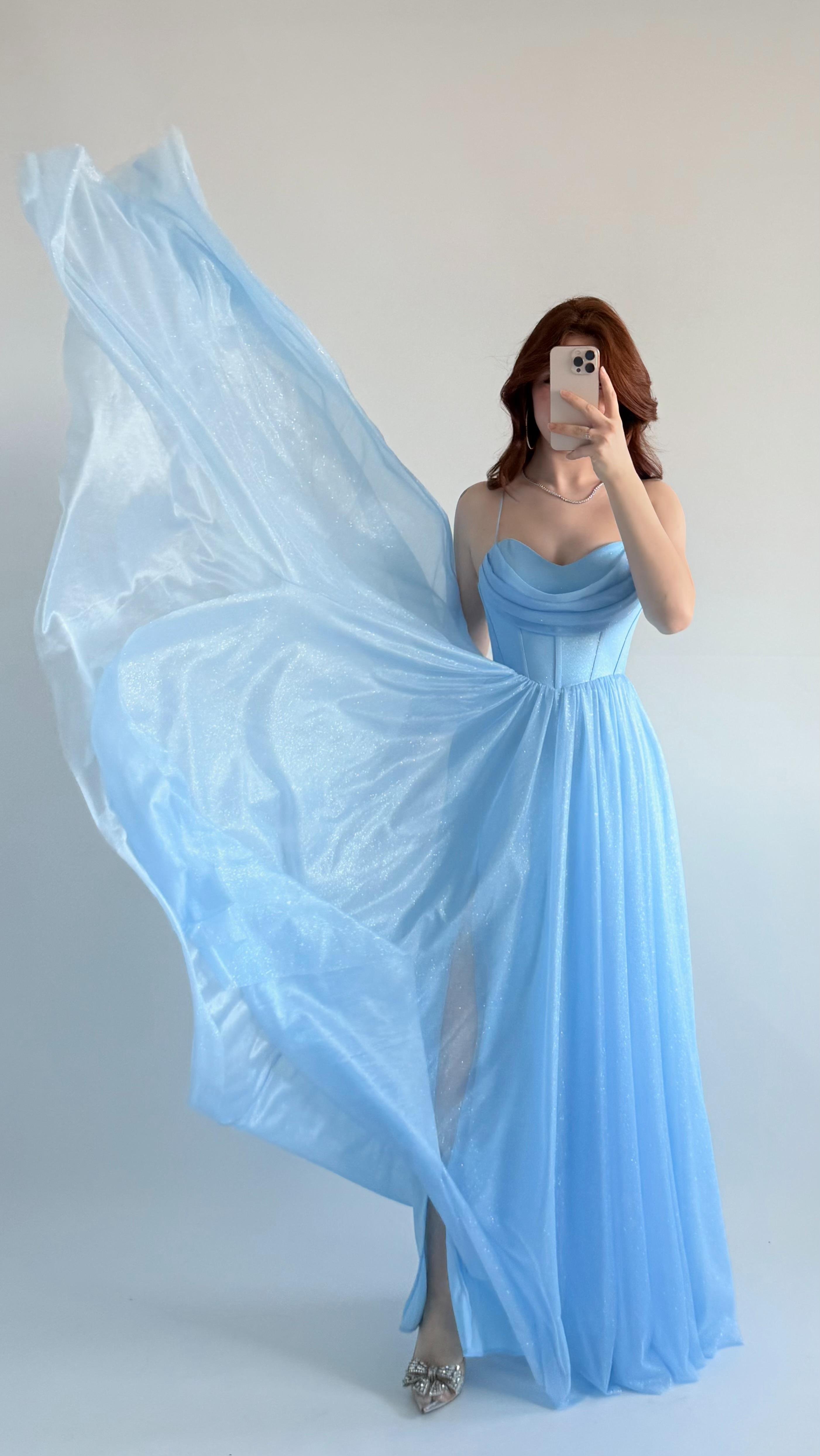 Elsa Simli Abiye Bebe Mavisi