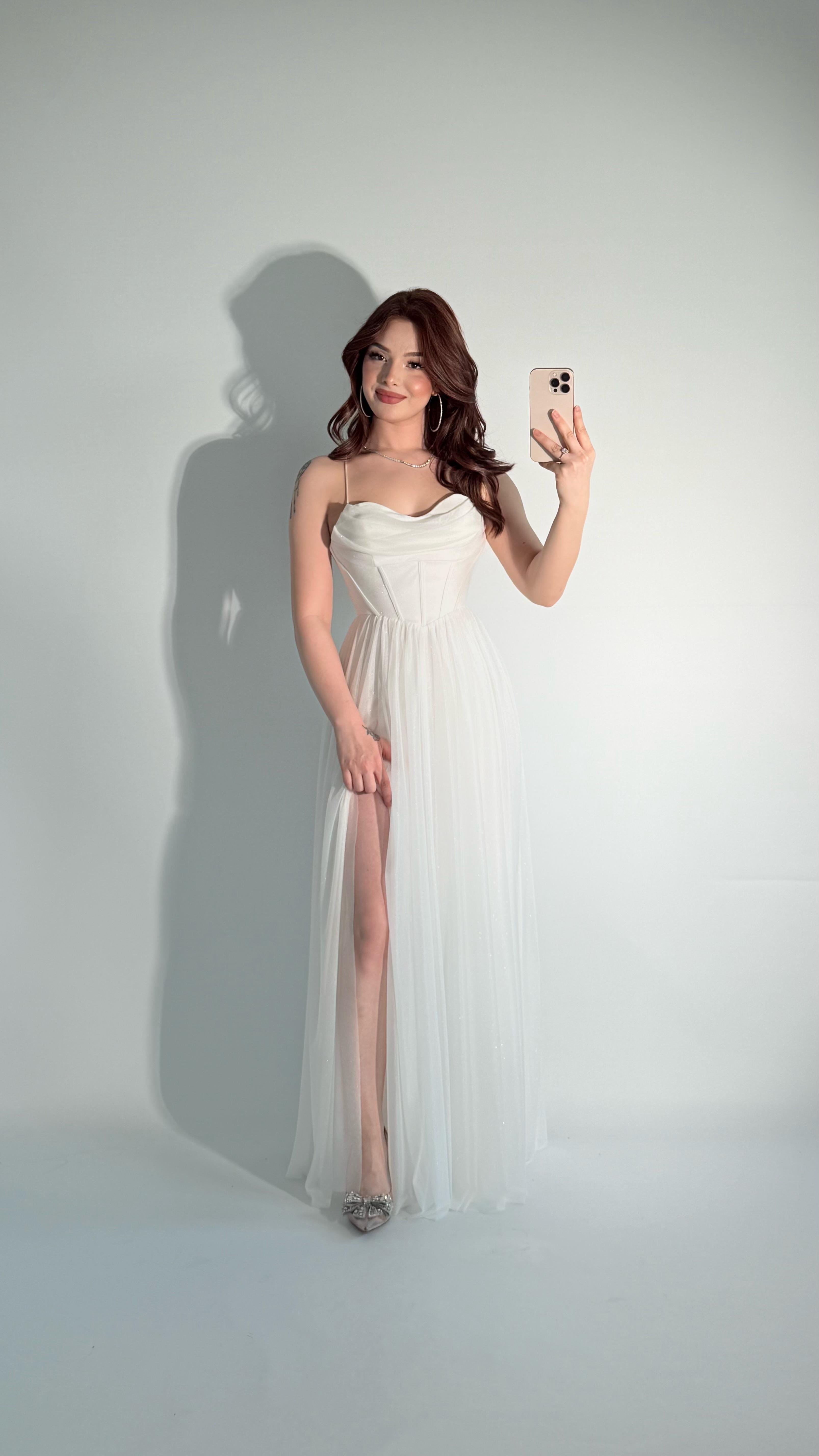 Elsa Simli Abiye Beyaz