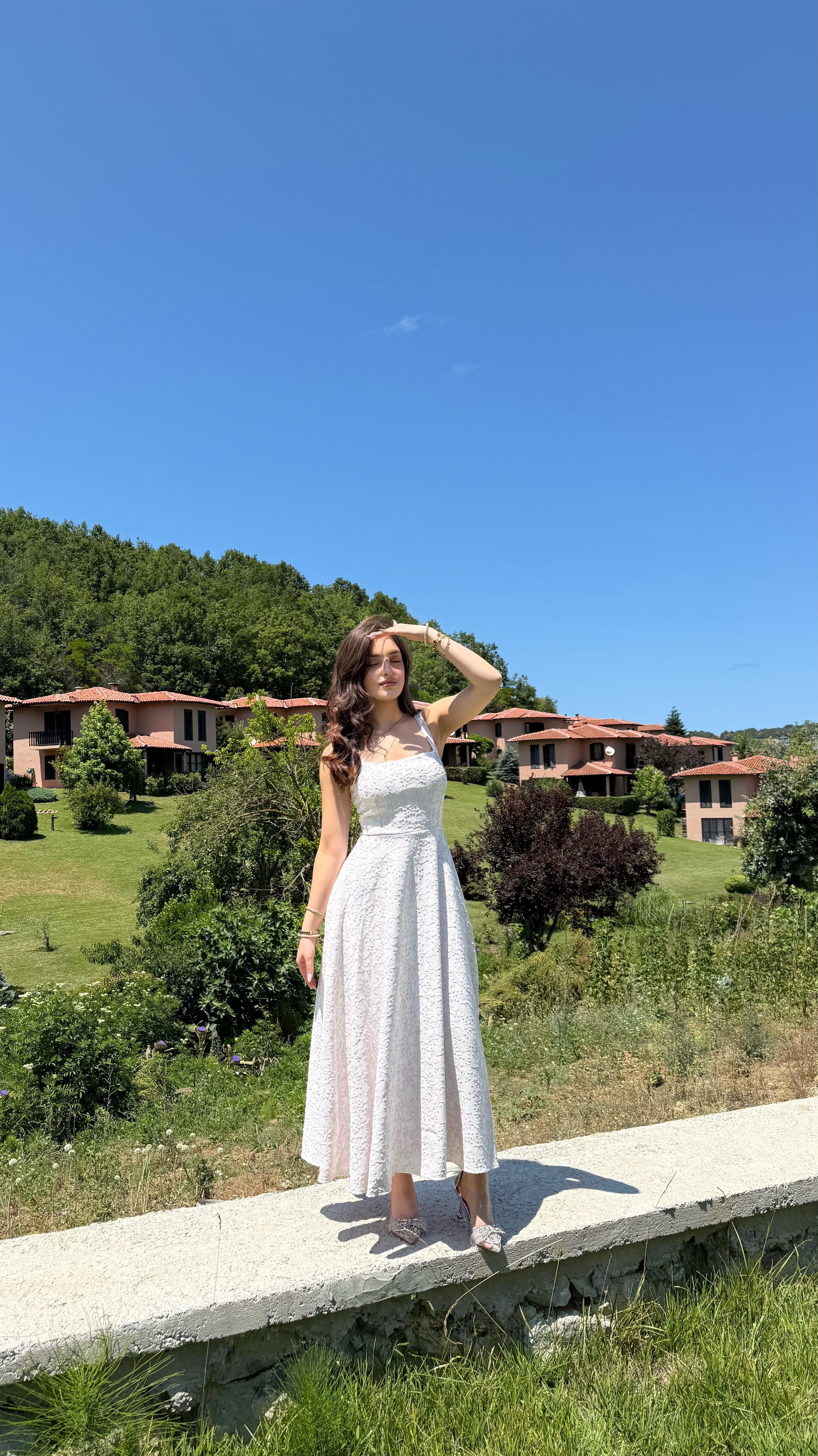 Esila Kare Yaka Simli Elbise Pembe