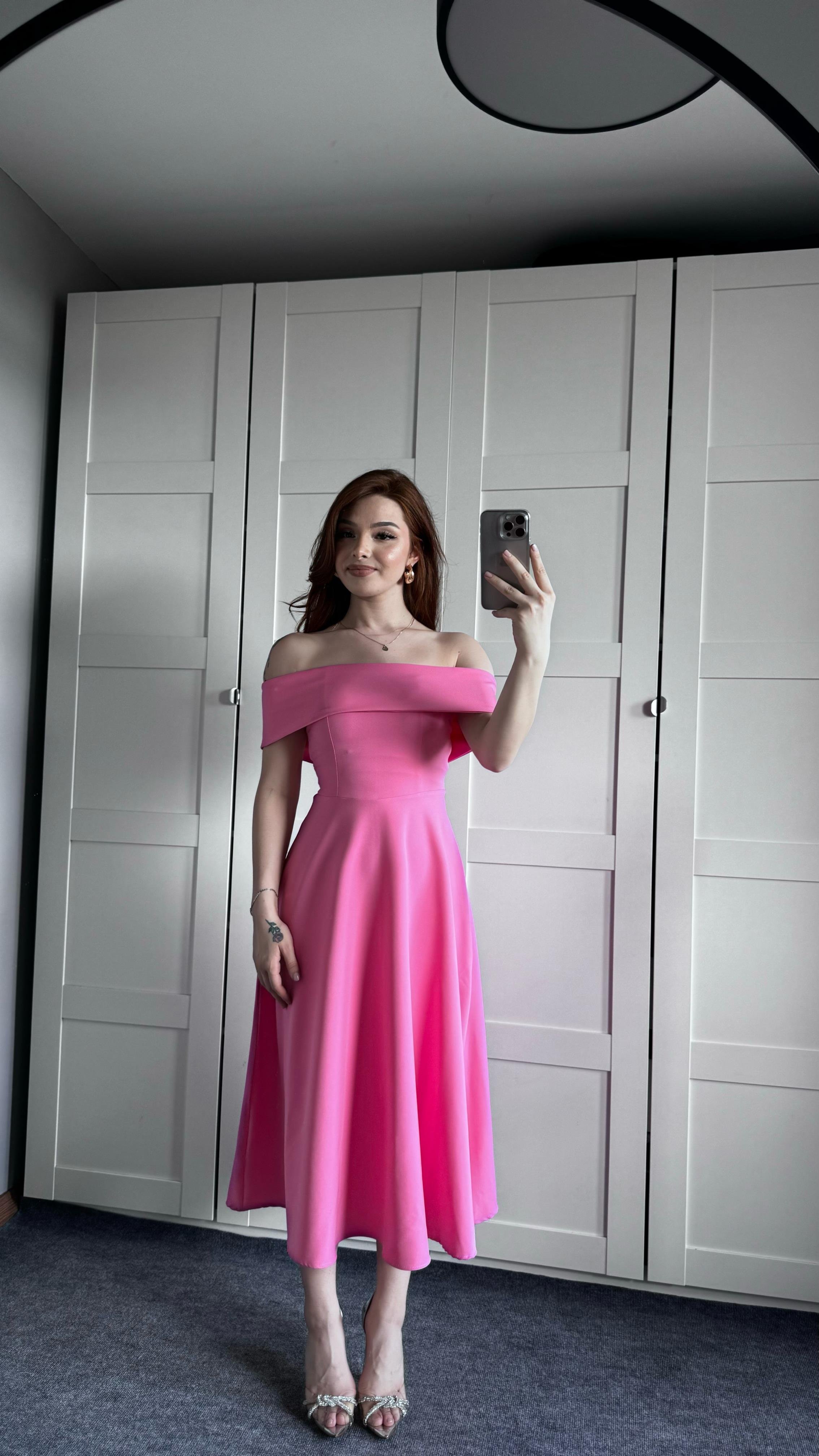 Gala Kayık Omuz Pembe Elbise