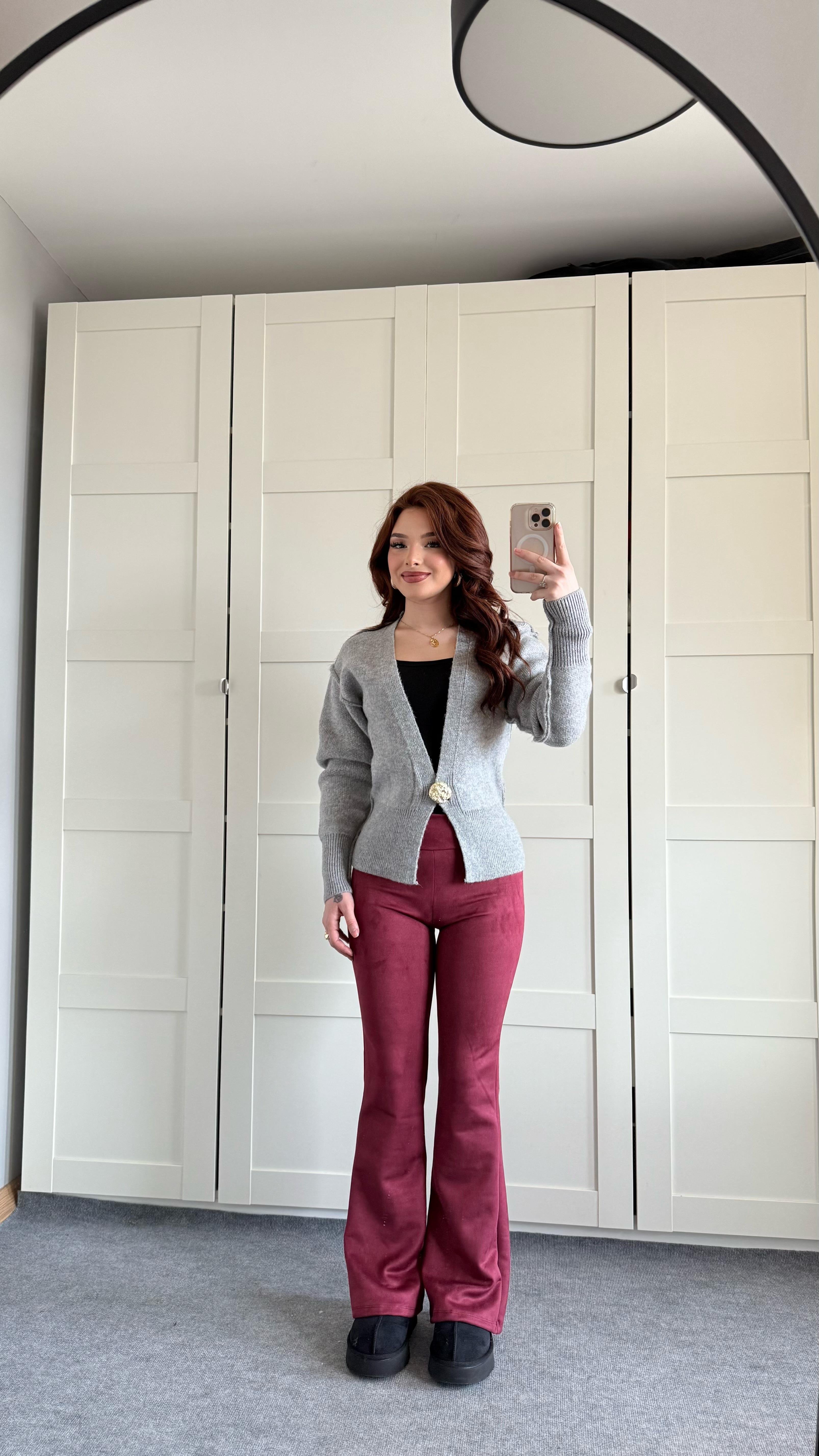 Gold Düğmeli Hırka Gri