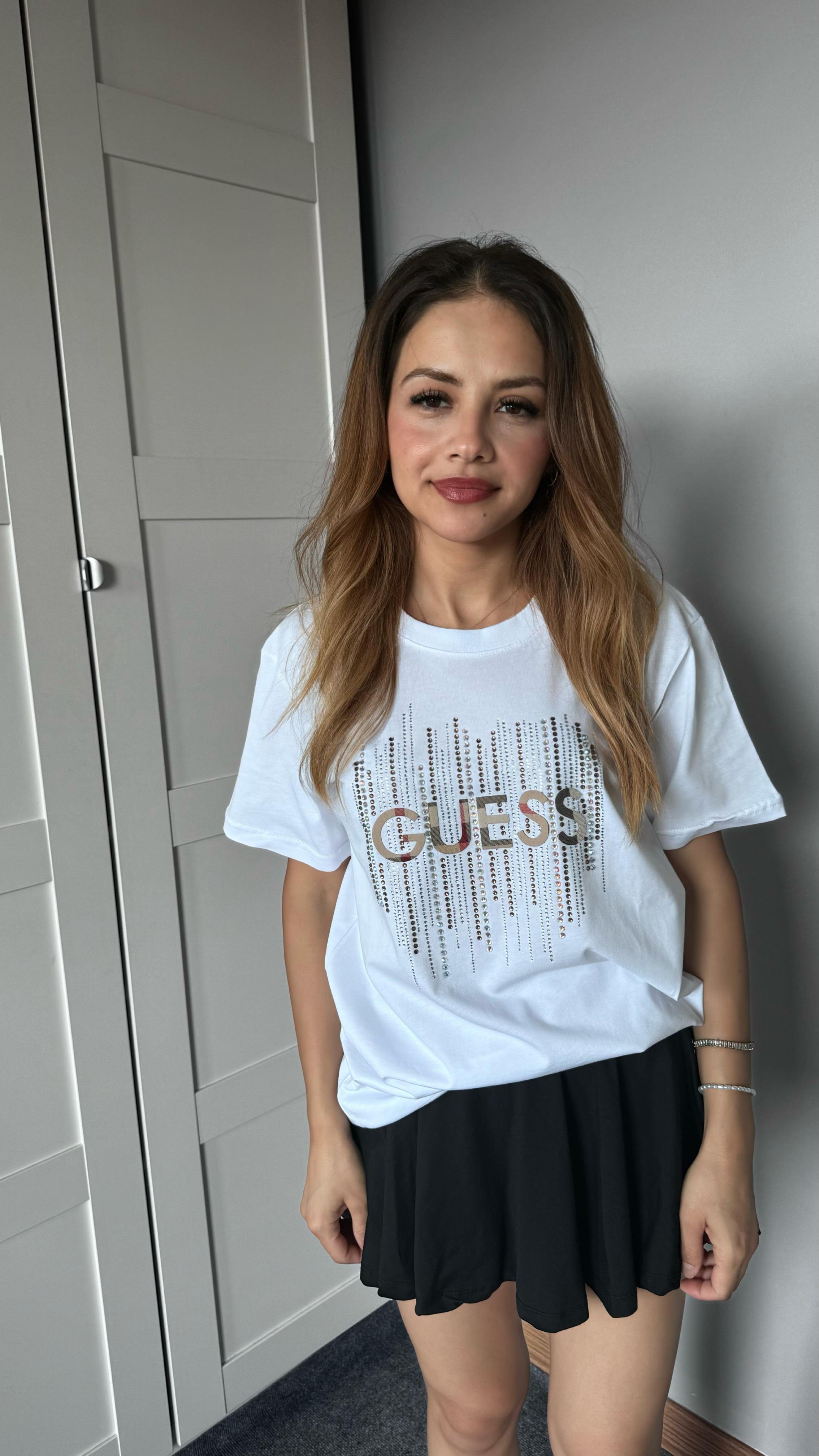 Guess Beyaz Tişört
