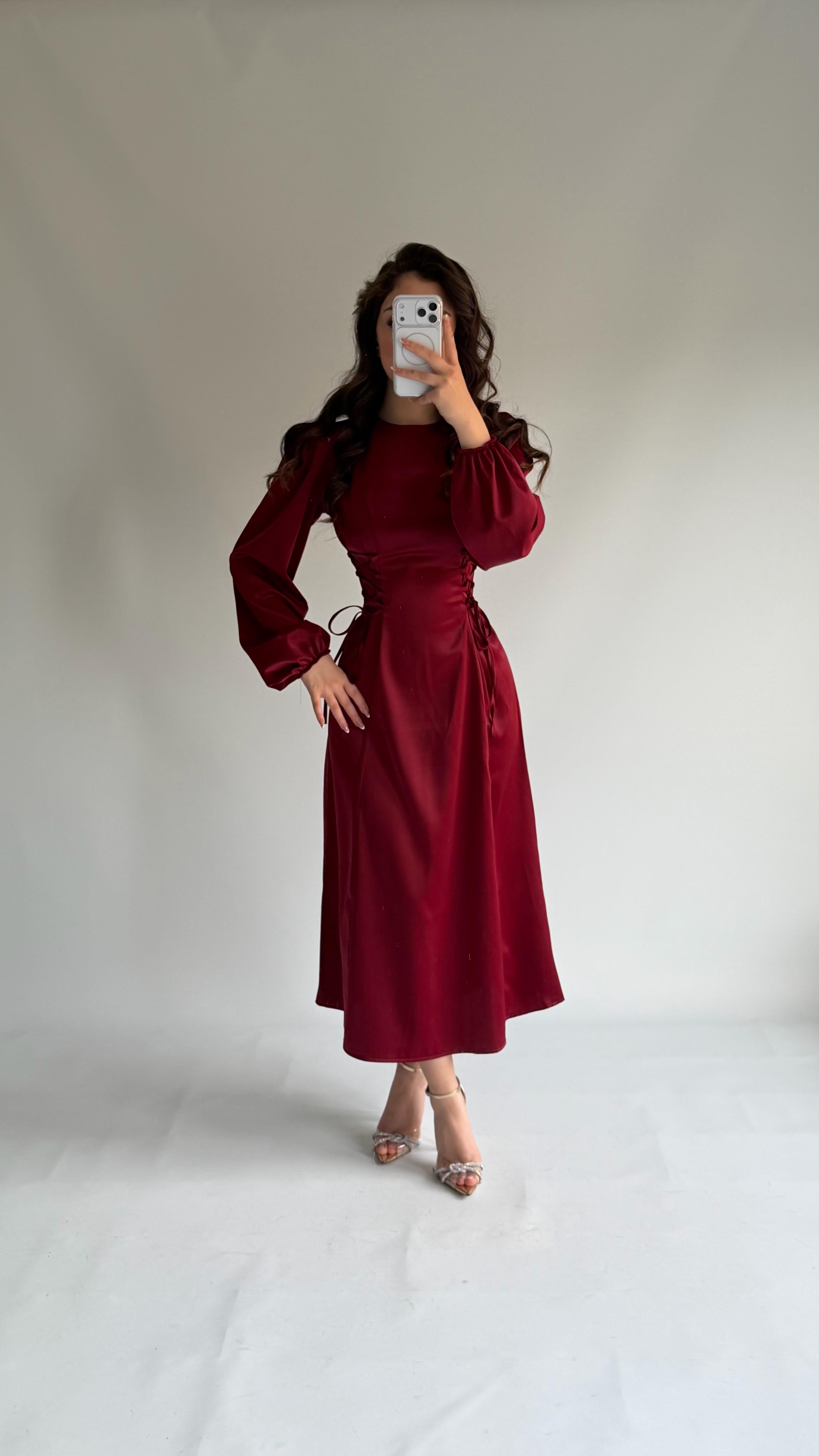 Hadid Saten Bel Korseli Elbise Bordo