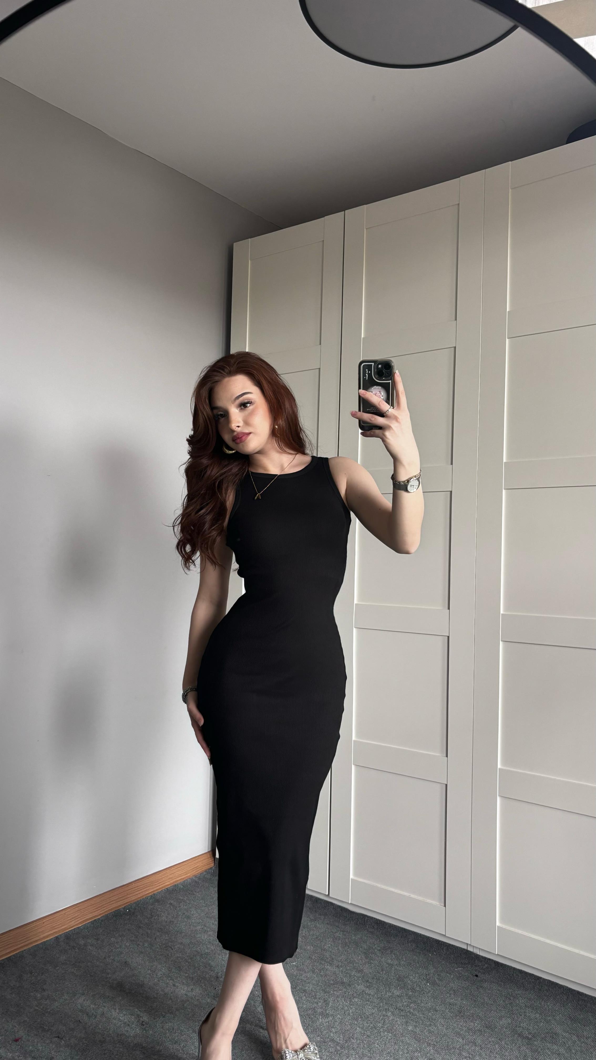Halter Yaka Fitilli Midi Siyah Elbise