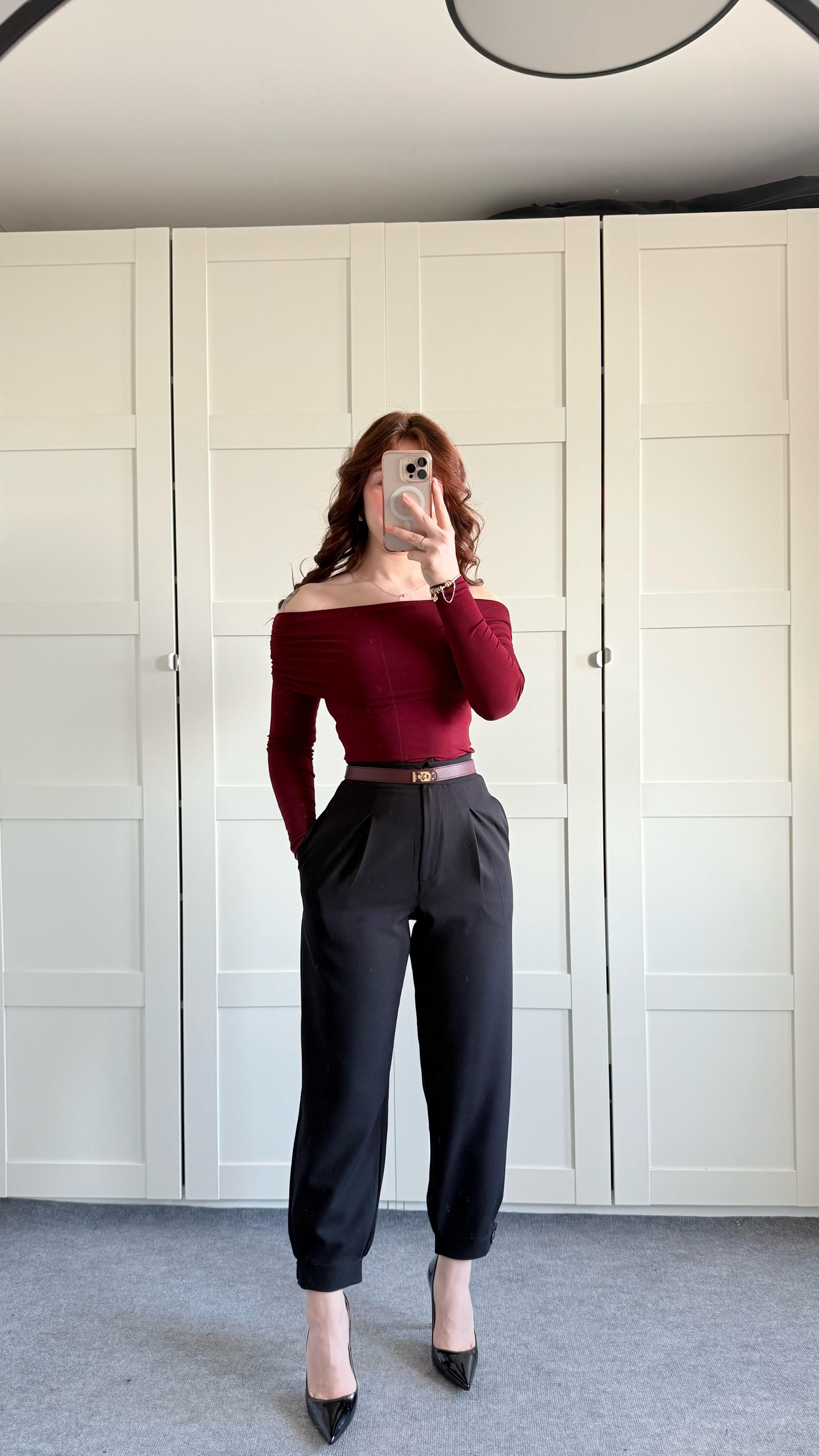 Havuç Beli Lastikli Düğmeli Pantolon Siyah