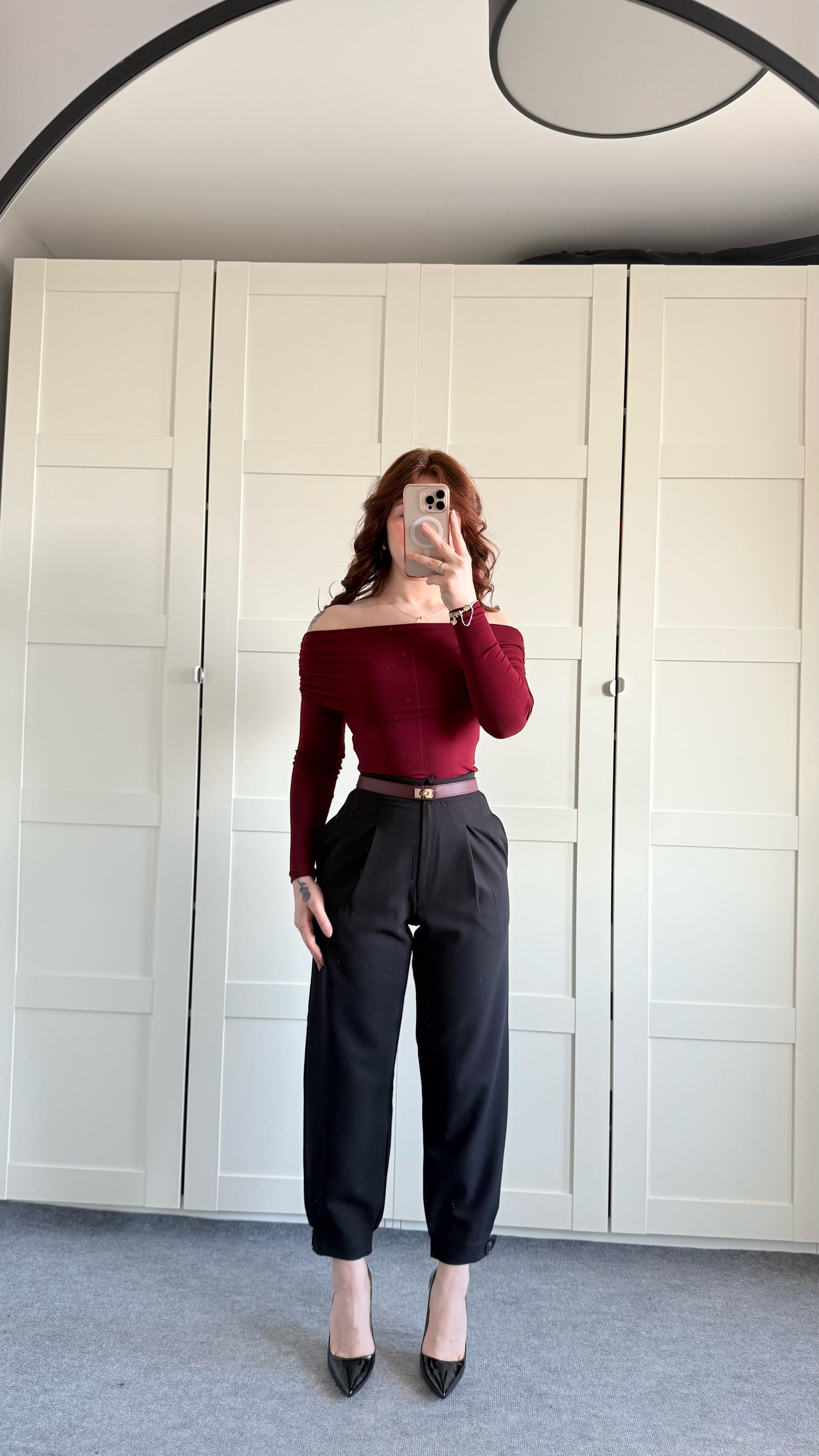 Havuç Beli Lastikli Düğmeli Pantolon Siyah