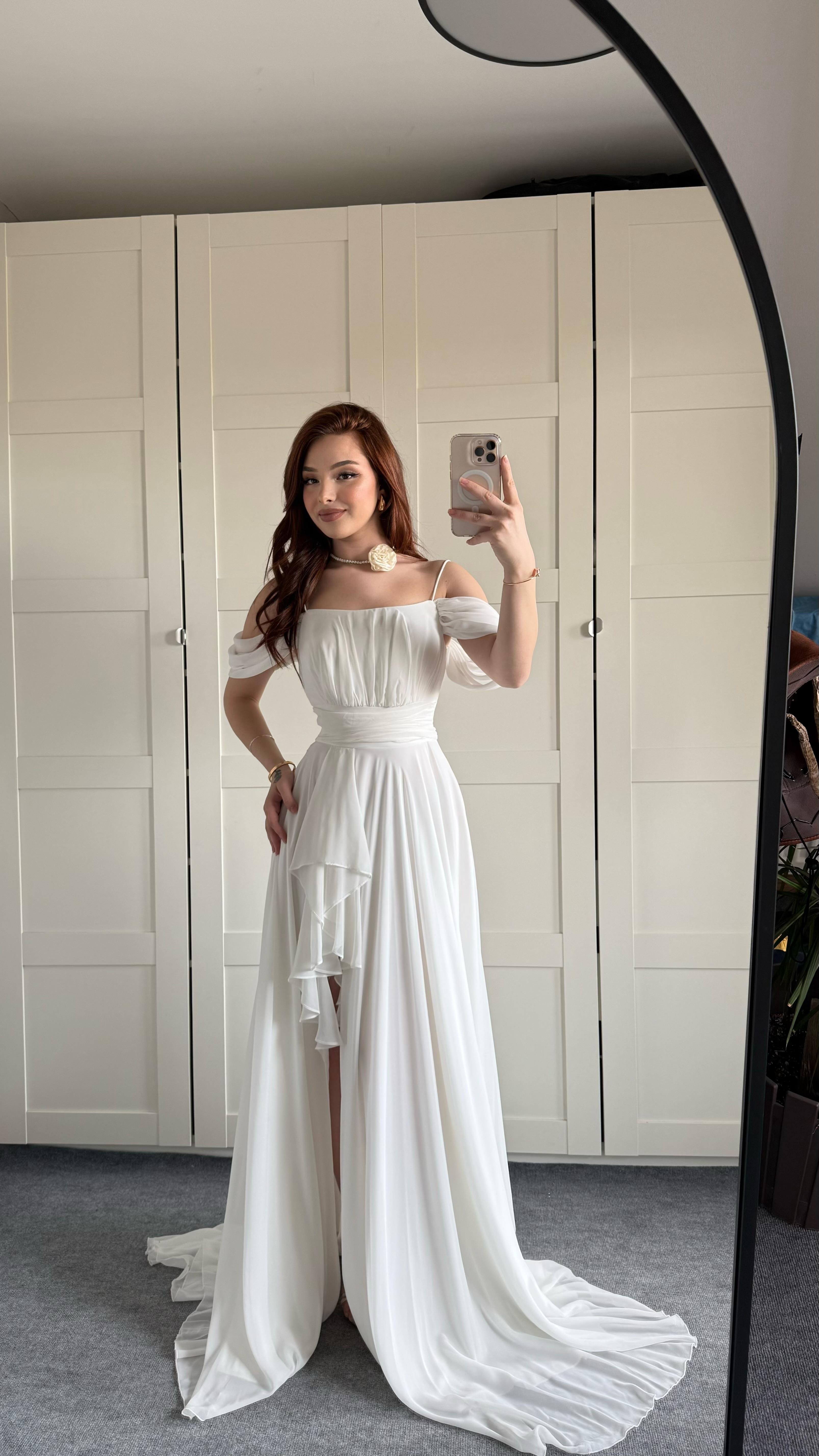 Helen Şifon Abiye Beyaz