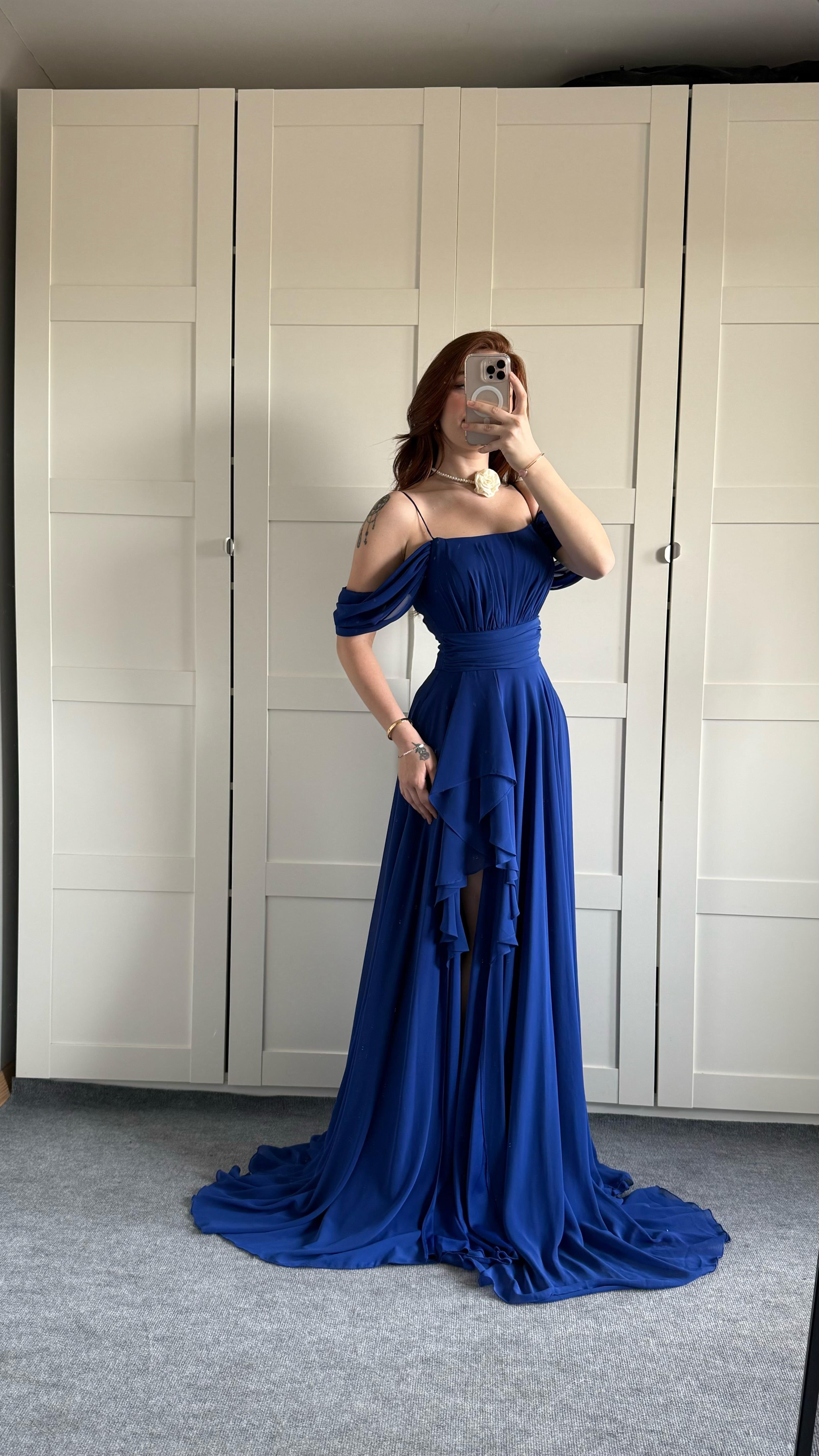 Helen Şifon Abiye Saks