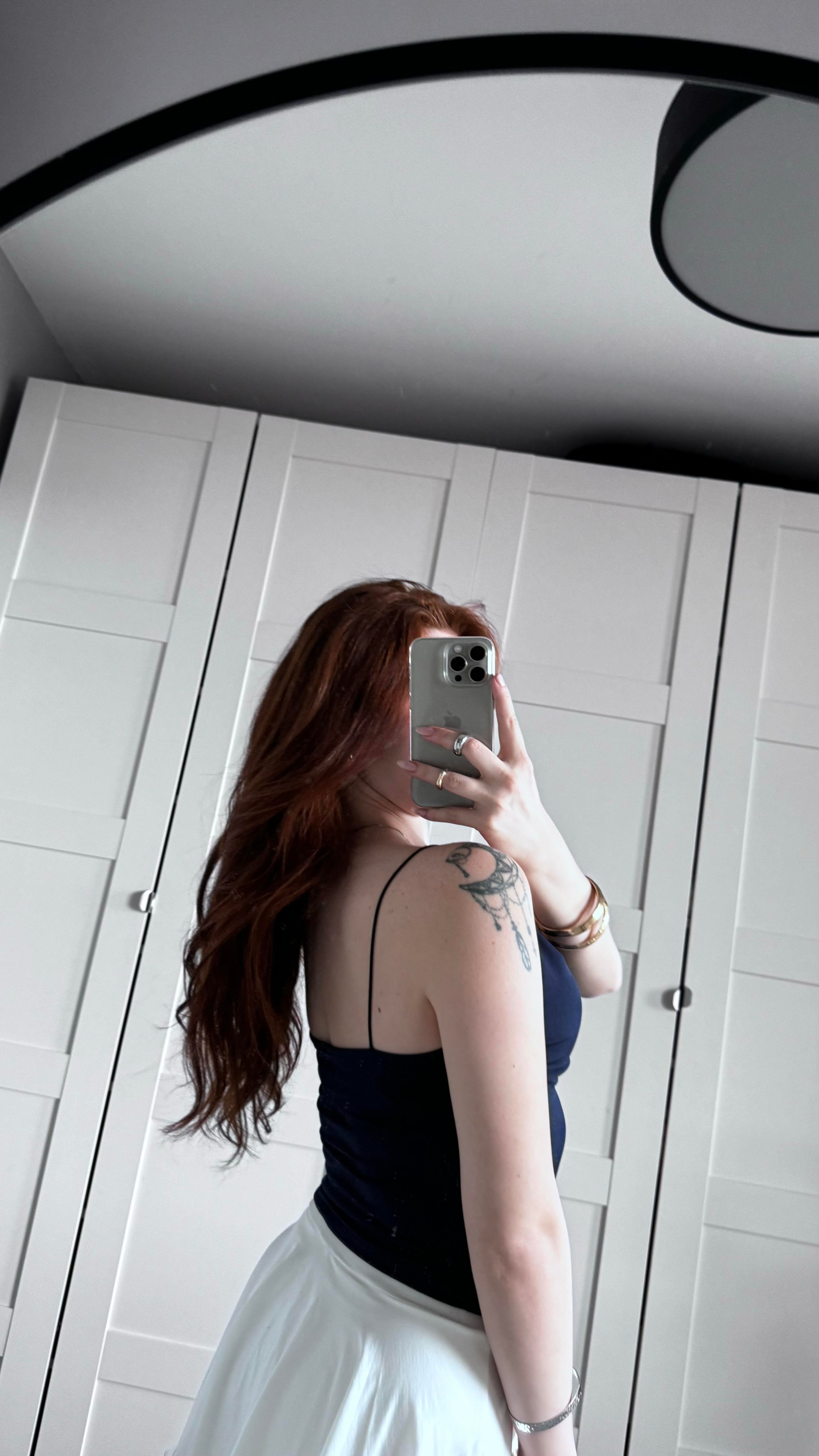 İp Askılı Degaje Yaka Lacivert Crop