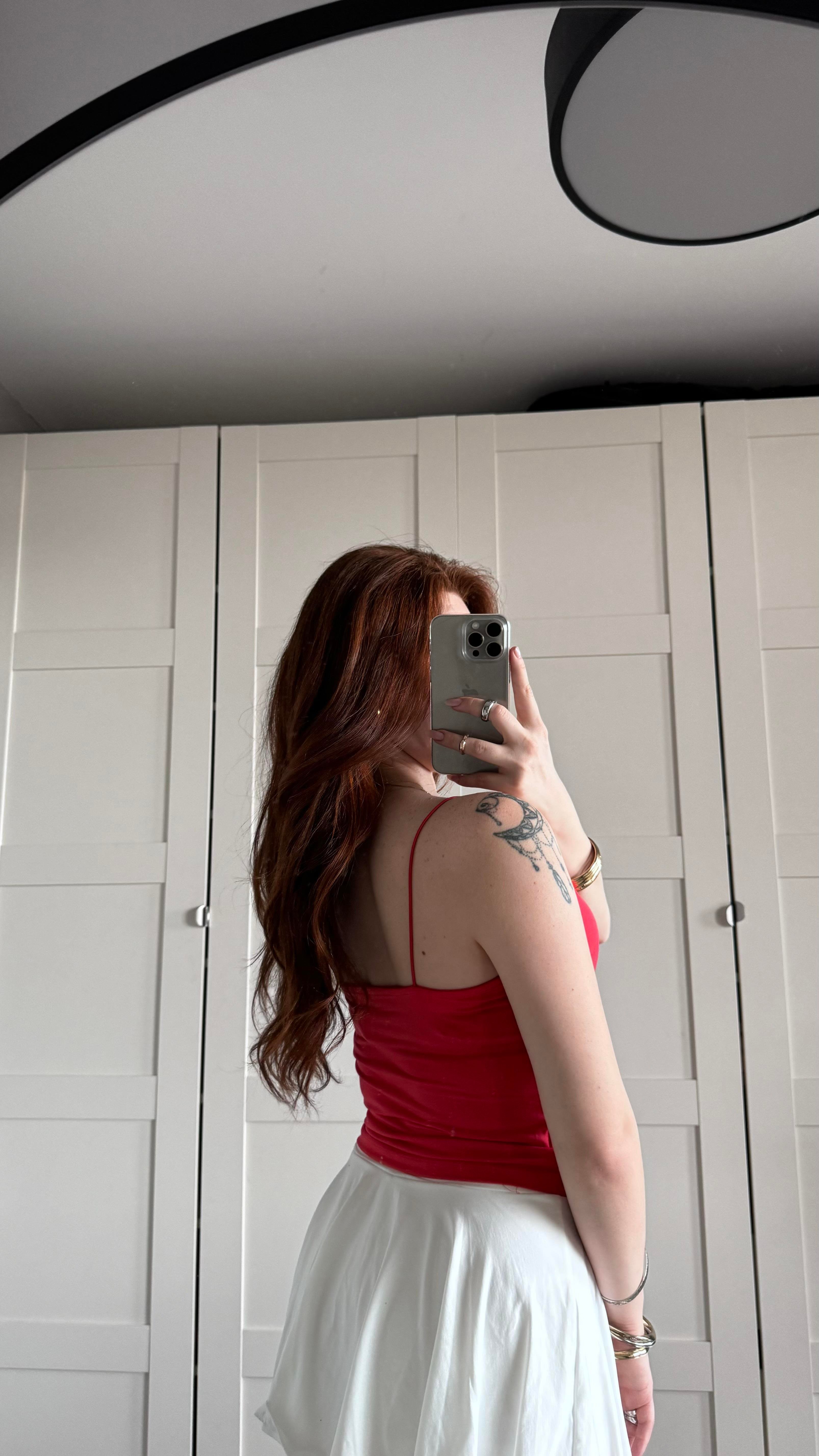 İp Askılı Degaje Yaka Nar Çiçeği Crop